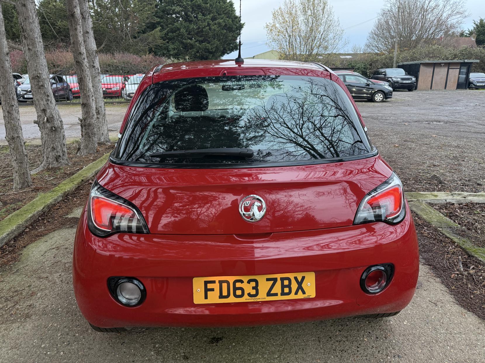 Vauxhall ADAM 1.2 16v JAM Hatchback 3dr Petrol Manual Euro 5 (70 ps)
