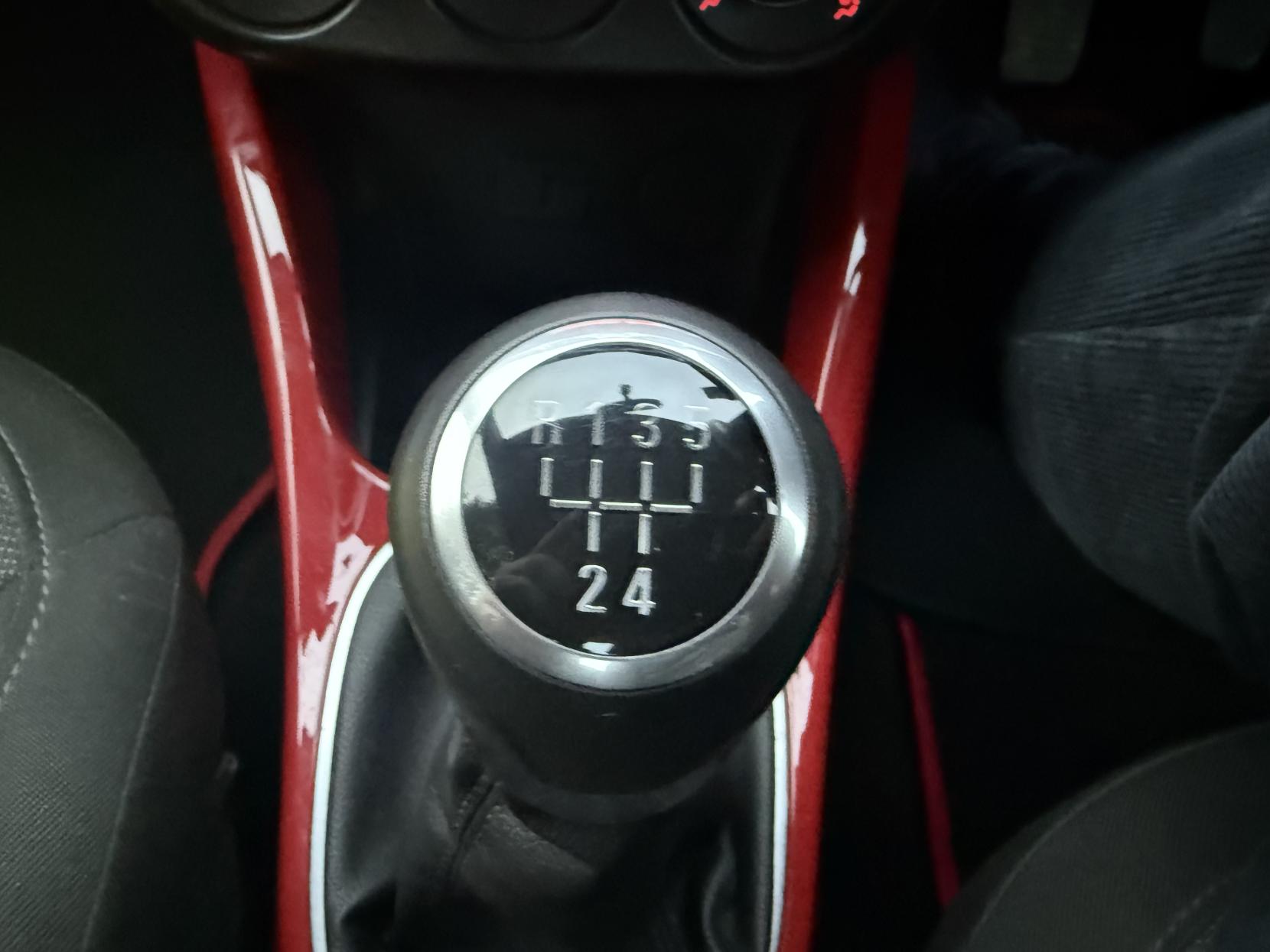 Vauxhall ADAM 1.2 16v JAM Hatchback 3dr Petrol Manual Euro 5 (70 ps)