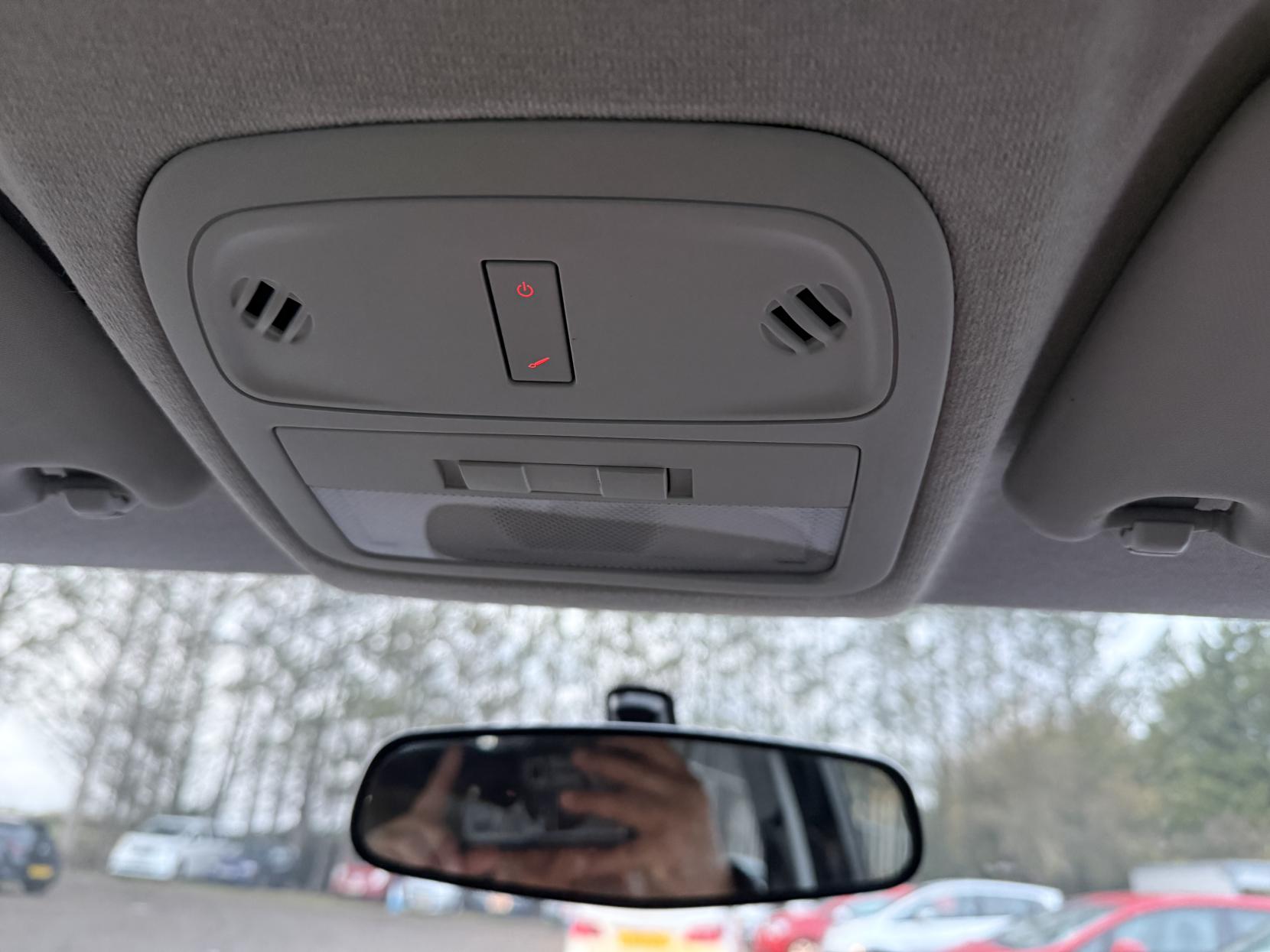 Vauxhall ADAM 1.2 16v JAM Hatchback 3dr Petrol Manual Euro 5 (70 ps)