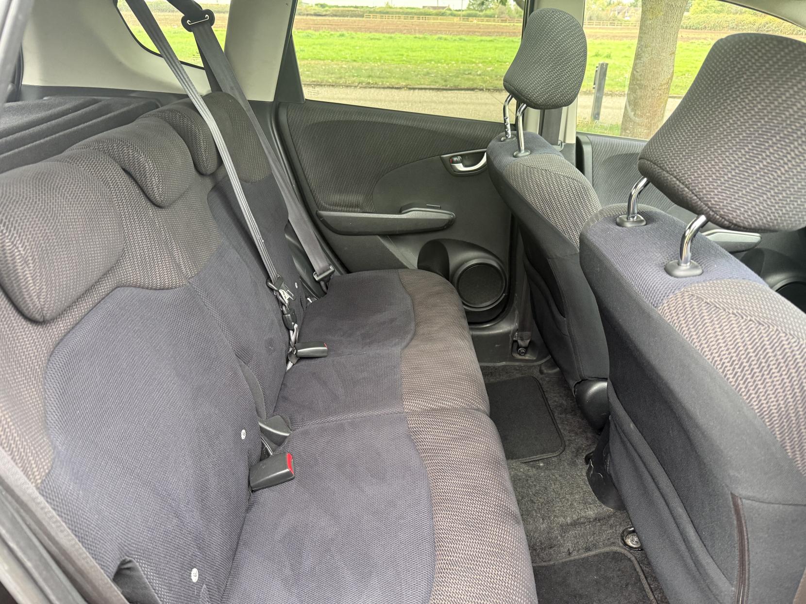 Honda Jazz 1.4 i-VTEC EX Hatchback 5dr Petrol CVT Euro 5 (99 ps)