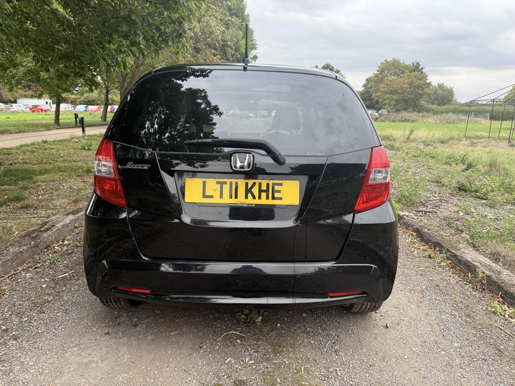 Honda Jazz 1.4 i-VTEC EX Hatchback 5dr Petrol CVT Euro 5 (99 ps)