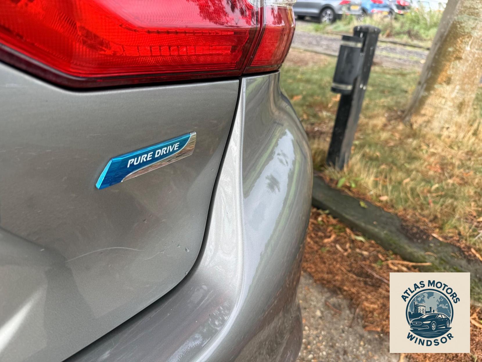 Nissan Pulsar 1.5 dCi n-tec Hatchback 5dr Diesel Manual Euro 5 (s/s) (110 ps)