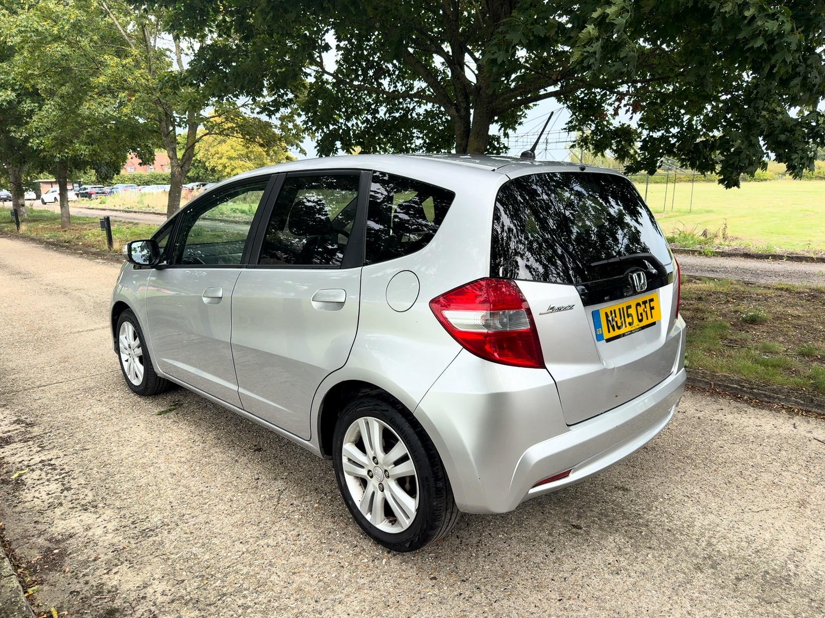 Honda Jazz 1.4 i-VTEC ES Plus Euro 5 5dr