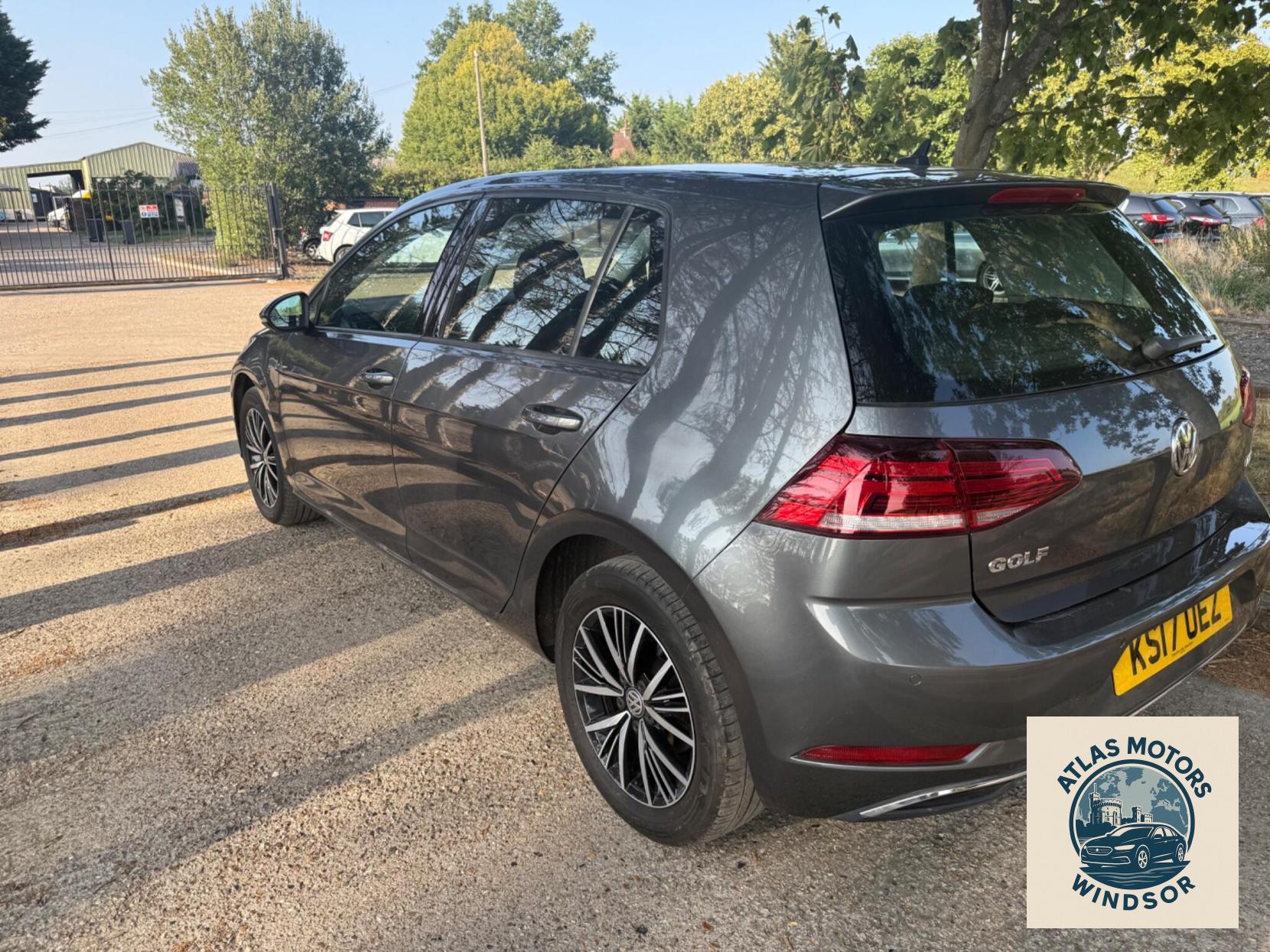 Volkswagen Golf 1.6 TDI BlueMotion Tech SE Nav Euro 6 (s/s) 5dr