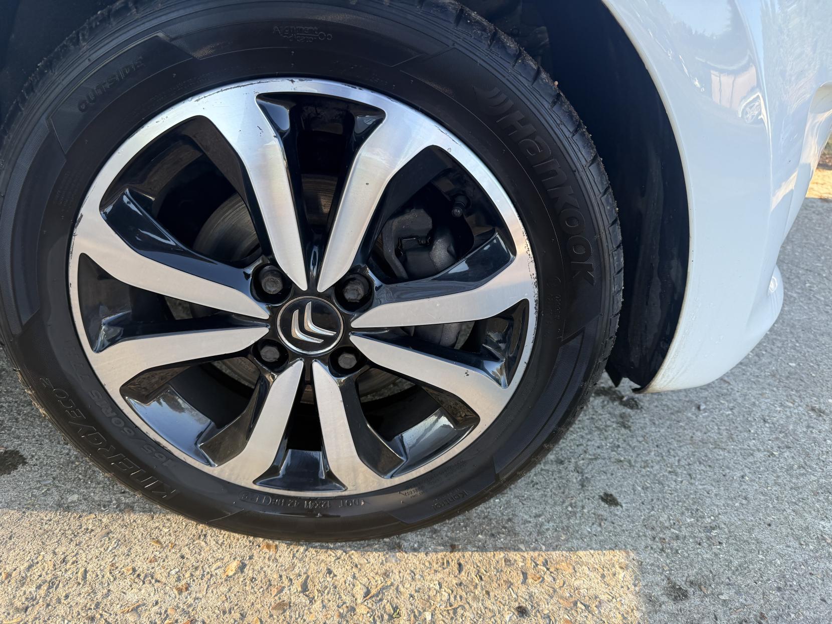 Citroen C1 1.2 PureTech Flair Hatchback 3dr Petrol Manual Euro 6 (82 ps)