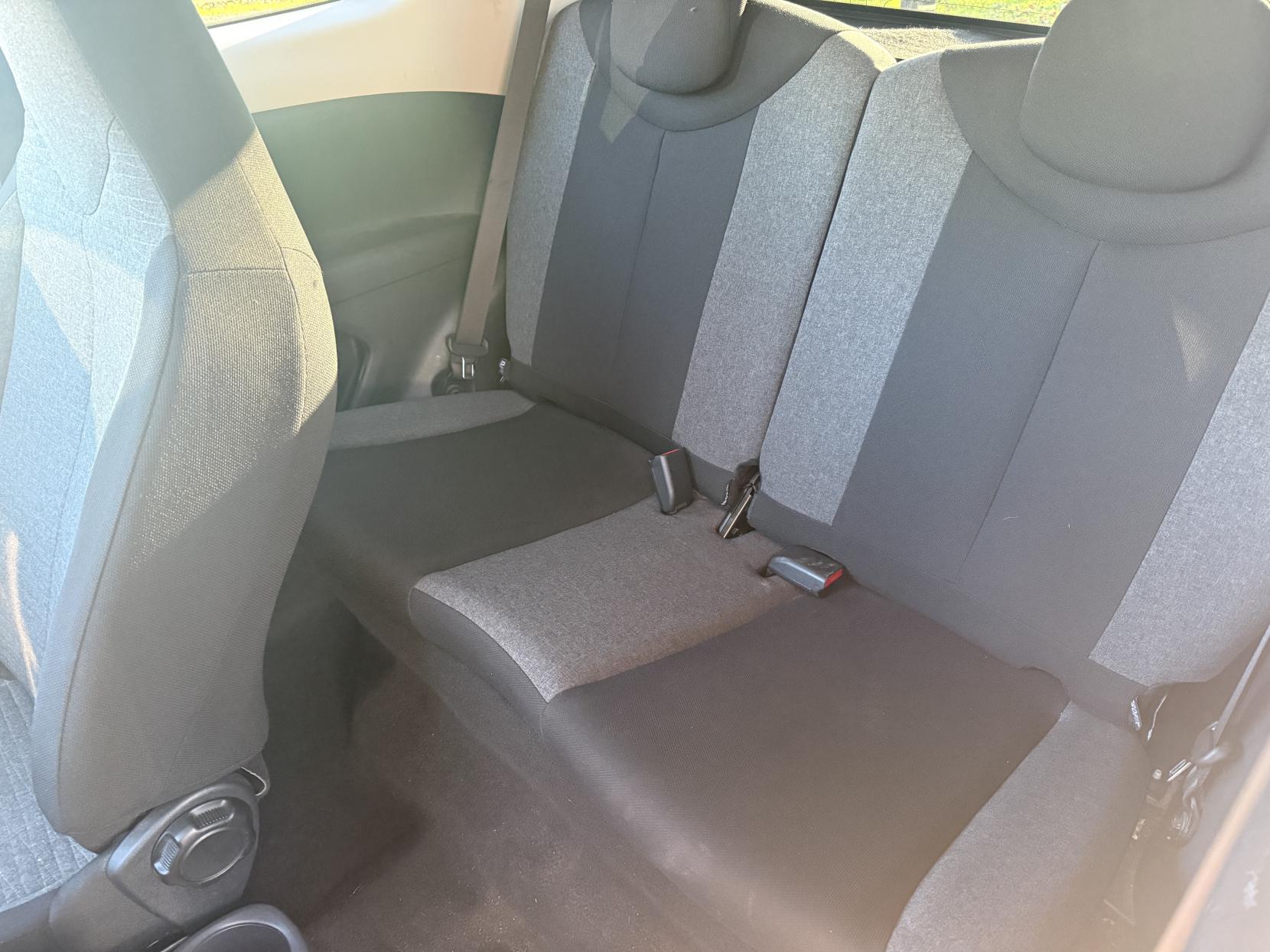 Citroen C1 1.2 PureTech Flair Hatchback 3dr Petrol Manual Euro 6 (82 ps)