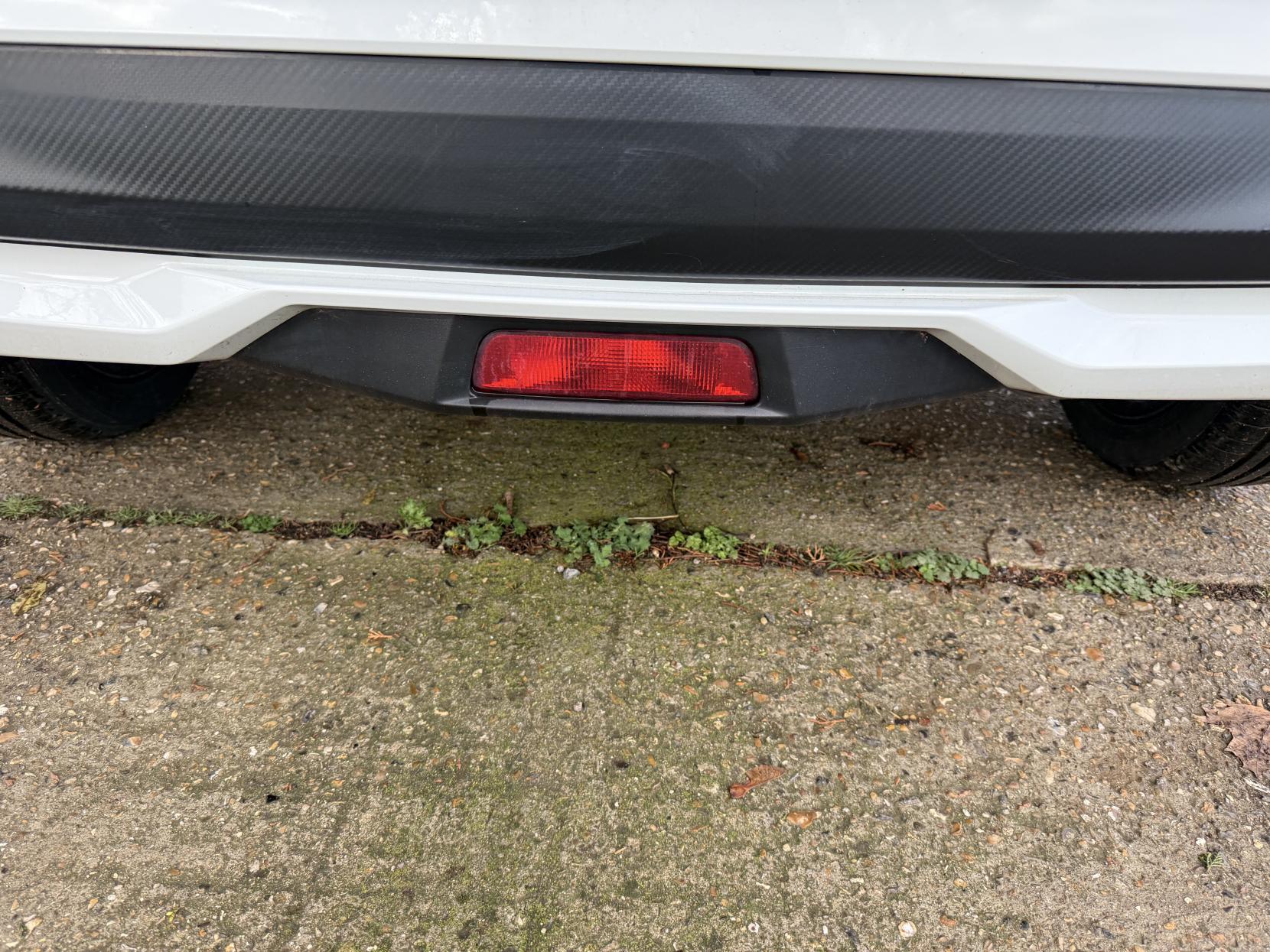 Nissan Micra 0.9 IG-T N-Connecta Hatchback 5dr Petrol Manual Euro 6 (s/s) (90 ps)