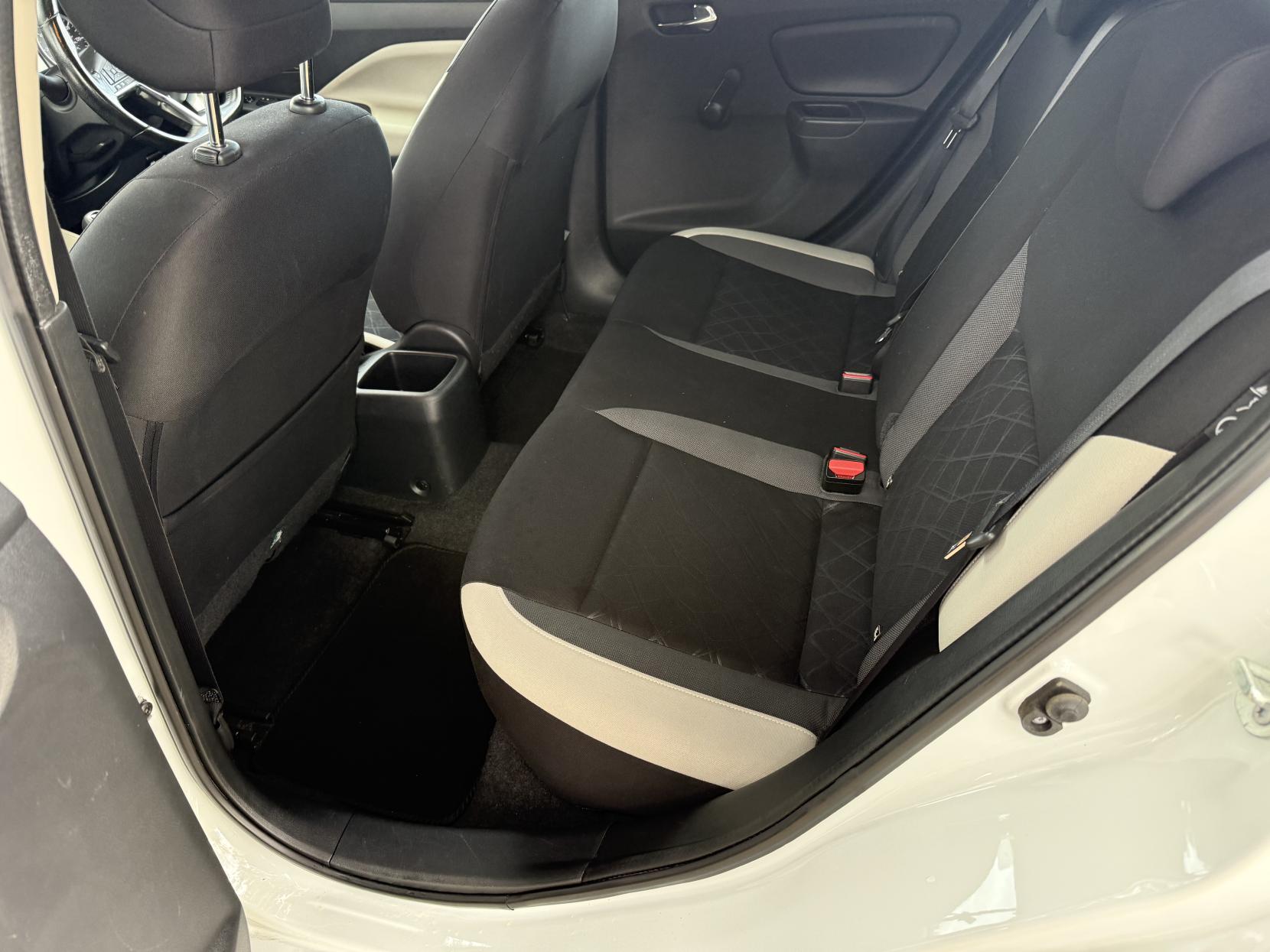 Nissan Micra 0.9 IG-T N-Connecta Hatchback 5dr Petrol Manual Euro 6 (s/s) (90 ps)