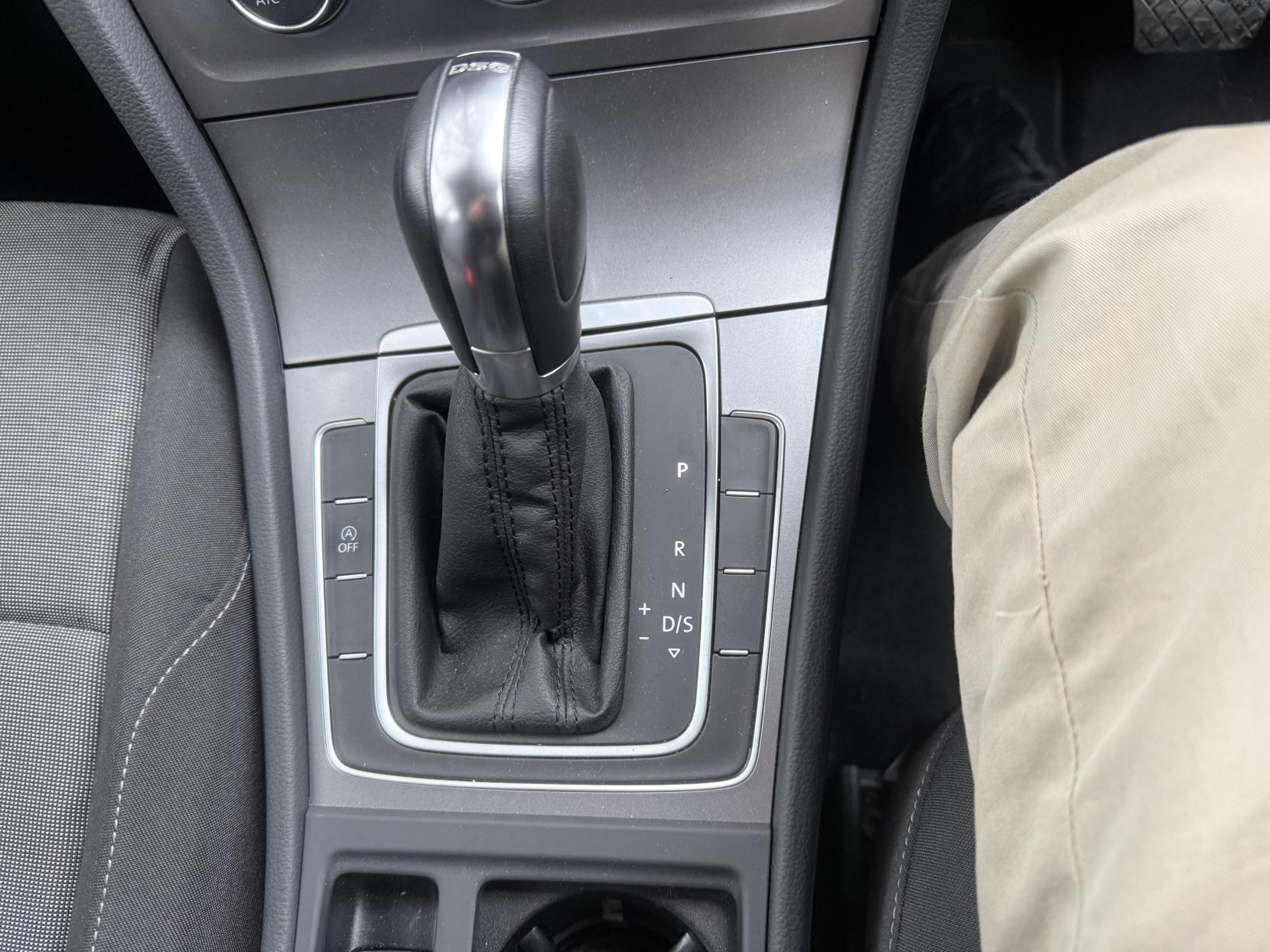 Volkswagen Golf 1.2 BlueMotion Hatchback (2012 - 2017)