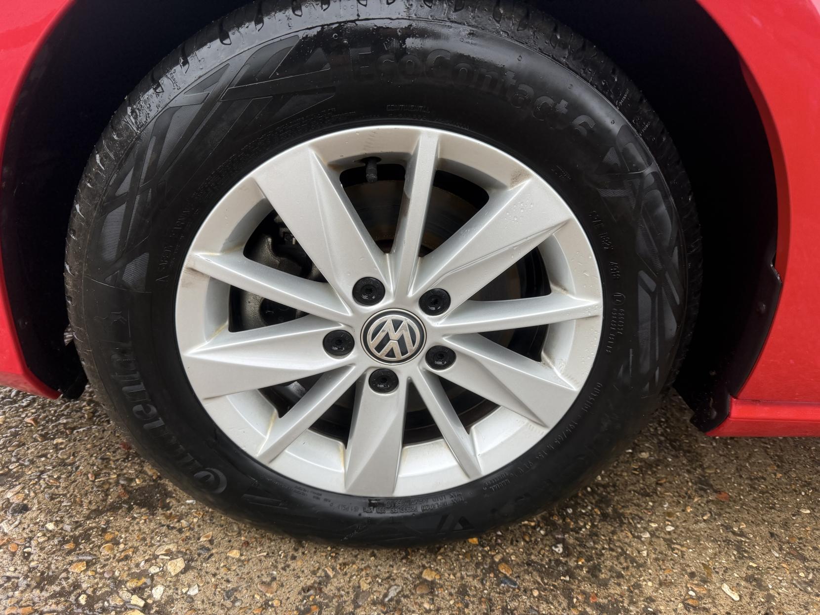 Volkswagen Golf 1.2 BlueMotion Hatchback (2012 - 2017)