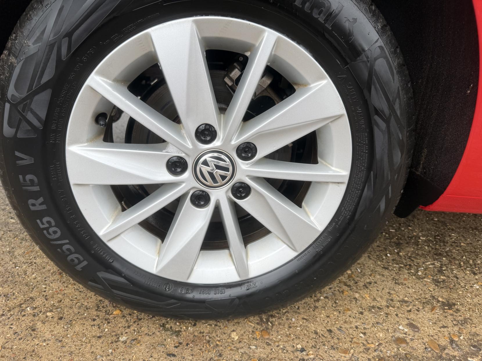 Volkswagen Golf 1.2 BlueMotion Hatchback (2012 - 2017)