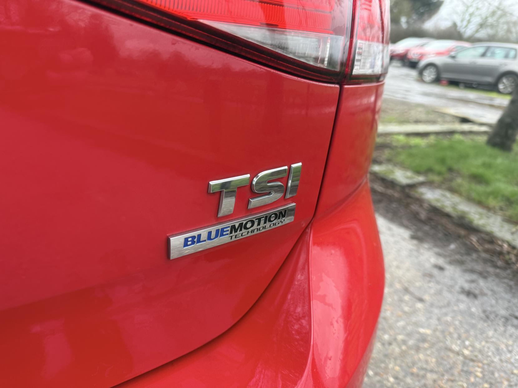 Volkswagen Golf 1.2 BlueMotion Hatchback (2012 - 2017)