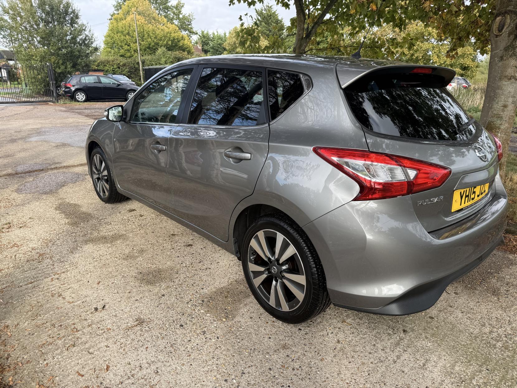Nissan Pulsar 1.5 dCi n-tec Hatchback 5dr Diesel Manual Euro 5 (s/s) (110 ps)