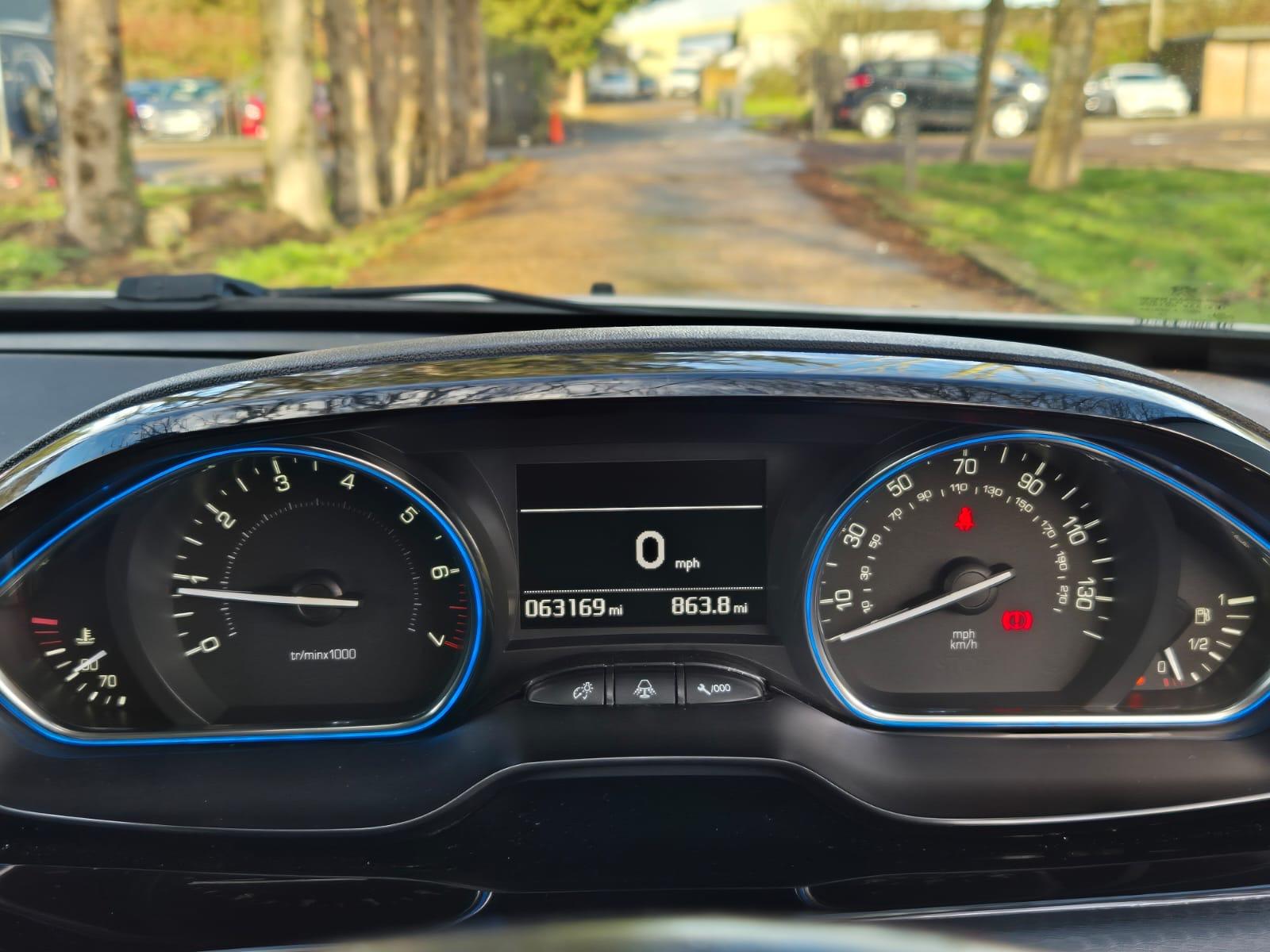 Peugeot 2008 1.2 PureTech GPF Allure SUV 5dr Petrol Manual Euro 6 (s/s) (130 ps)