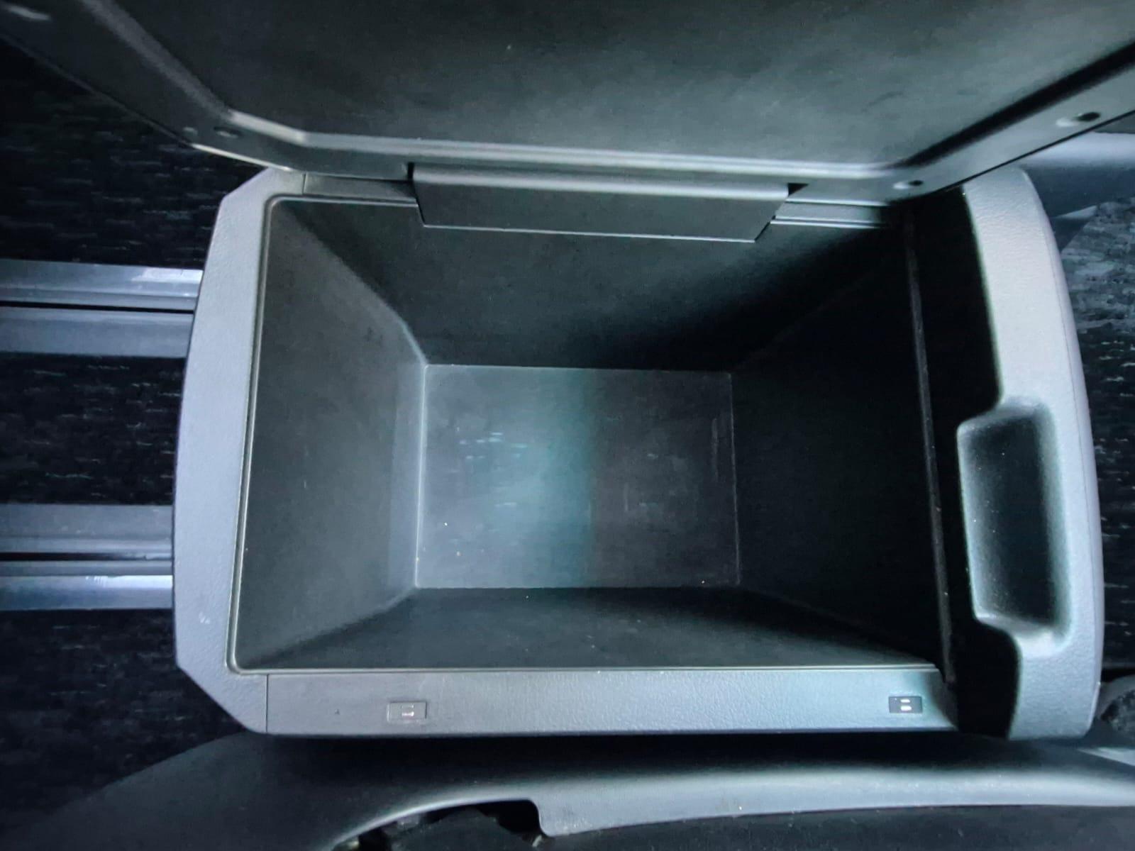 Toyota Vellfire 2.4 2.4Z