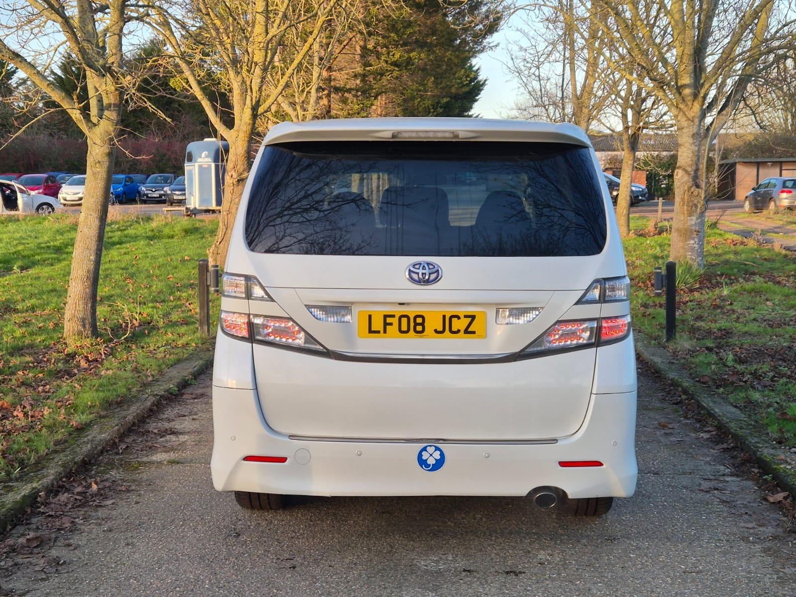 Toyota Vellfire 2.4 2.4Z