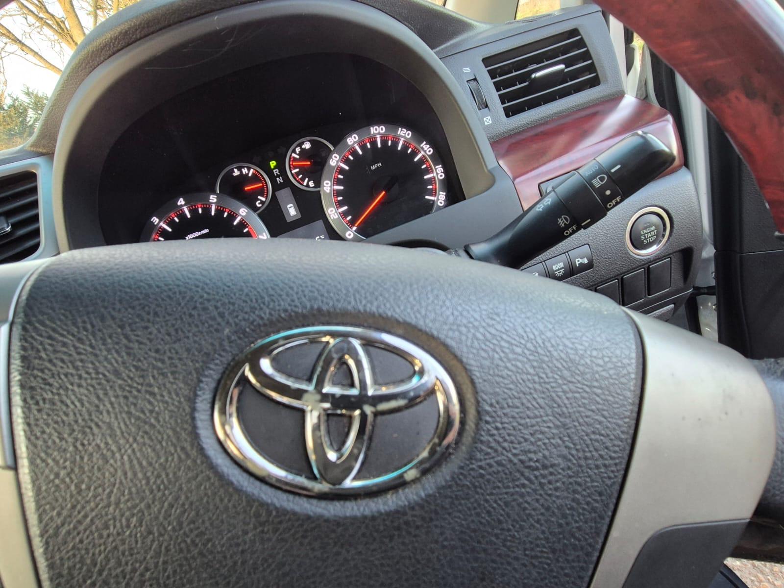 Toyota Vellfire 2.4 2.4Z