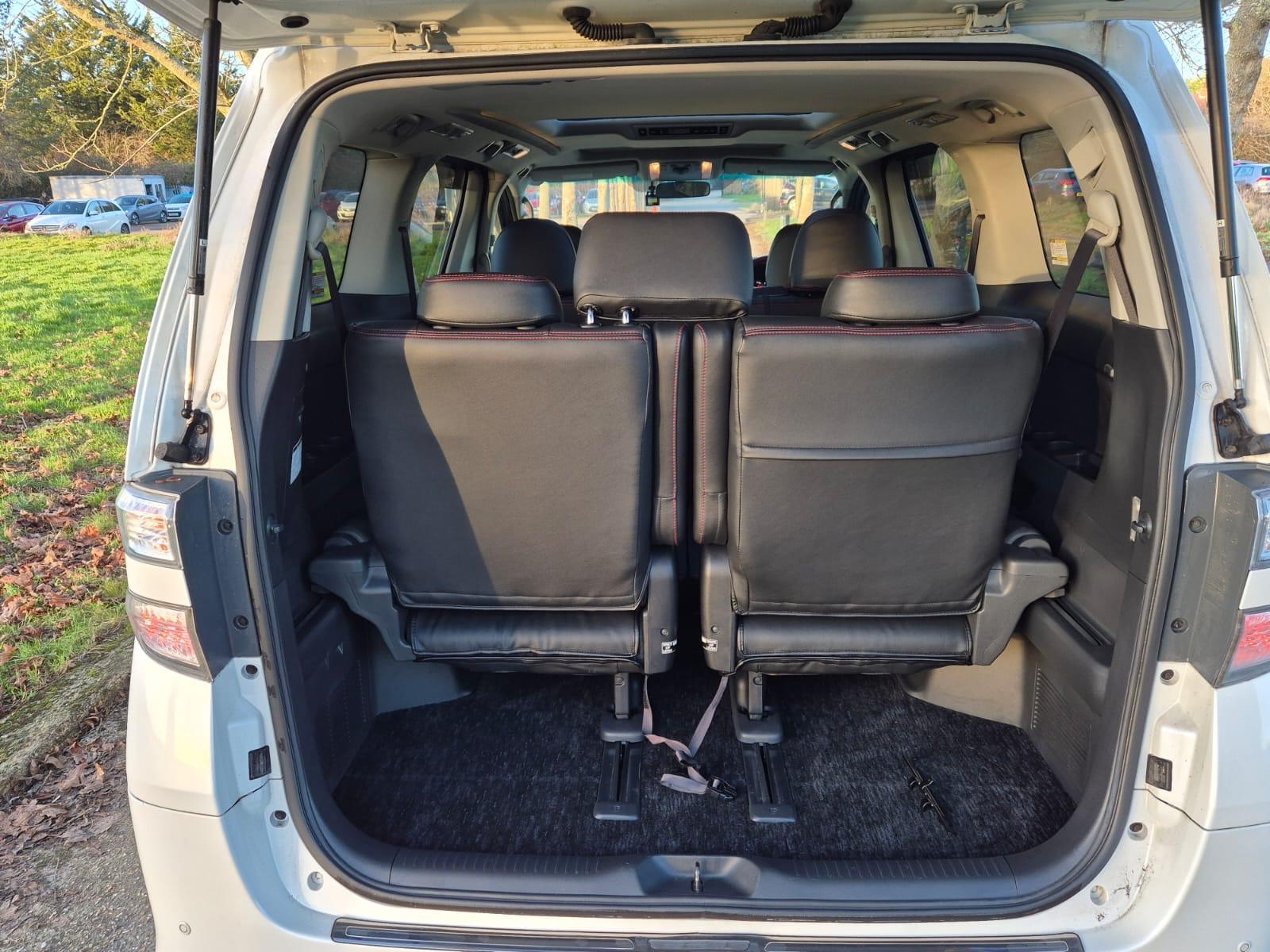 Toyota Vellfire 2.4 2.4Z