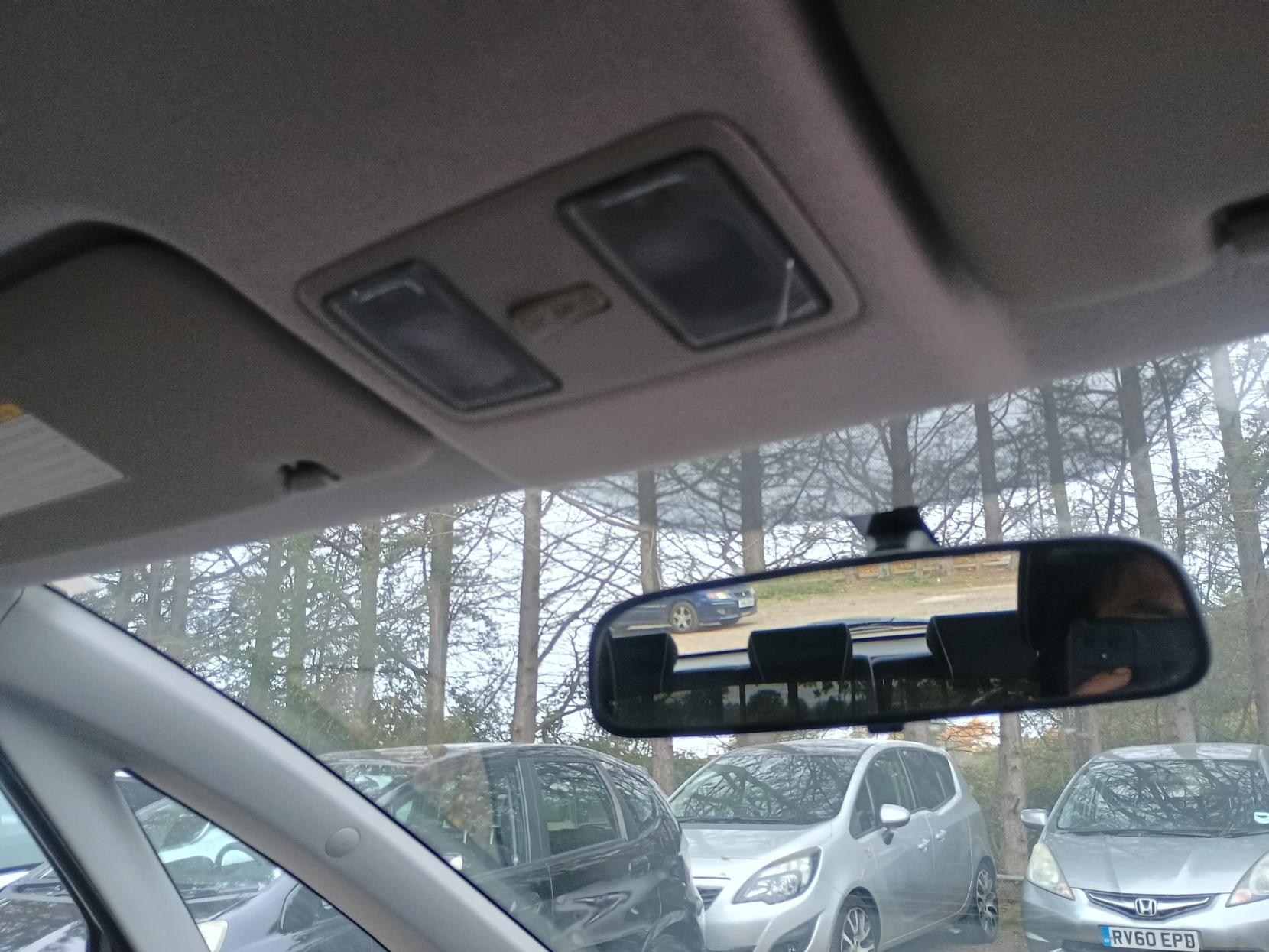 Kia Venga 1.4 EcoDynamics 2 MPV 5dr Petrol Manual Euro 5 (s/s) (89 bhp)