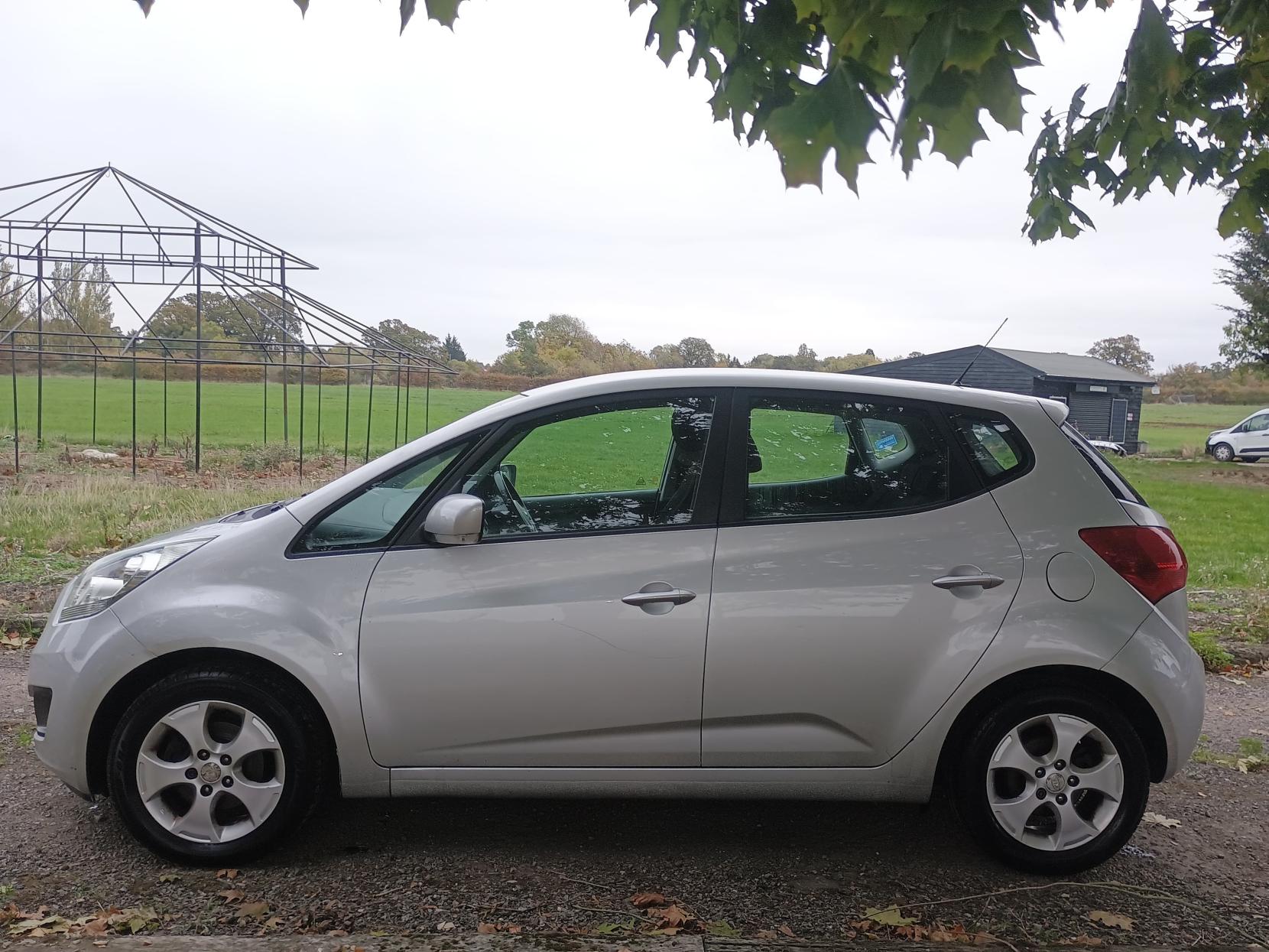 Kia Venga 1.4 EcoDynamics 2 MPV 5dr Petrol Manual Euro 5 (s/s) (89 bhp)