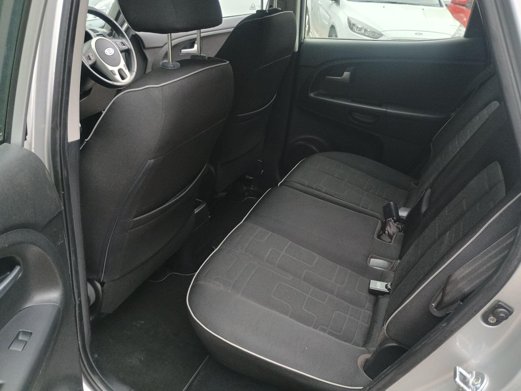 Kia Venga 1.4 EcoDynamics 2 MPV 5dr Petrol Manual Euro 5 (s/s) (89 bhp)