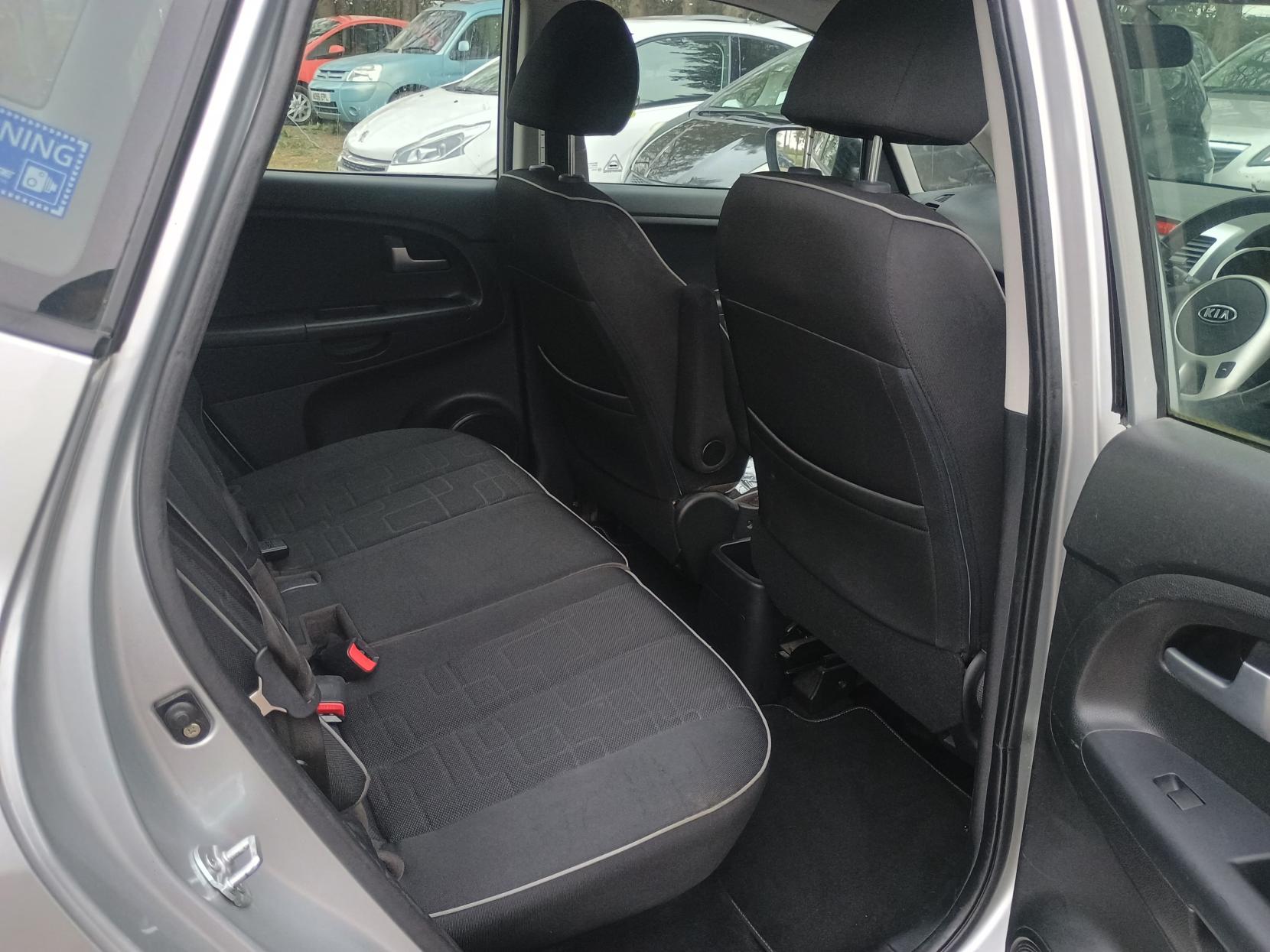 Kia Venga 1.4 EcoDynamics 2 MPV 5dr Petrol Manual Euro 5 (s/s) (89 bhp)