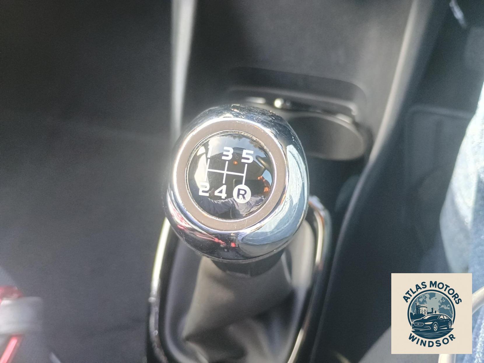 Peugeot 108 1.2 PureTech Allure Euro 6 3dr