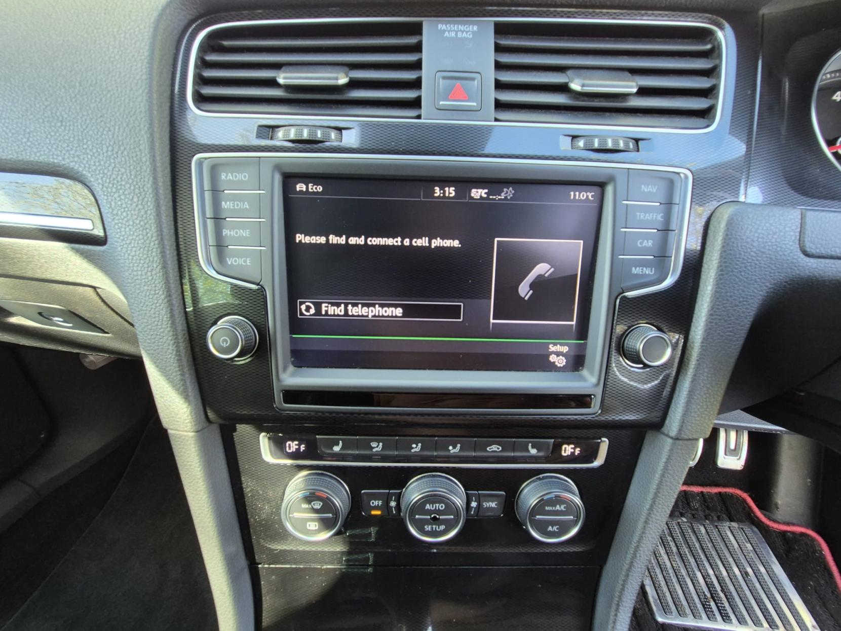 Volkswagen Golf 2.0 TSI BlueMotion Tech GTI Hatchback 3dr Petrol DSG Euro 6 (s/s) (220 ps)