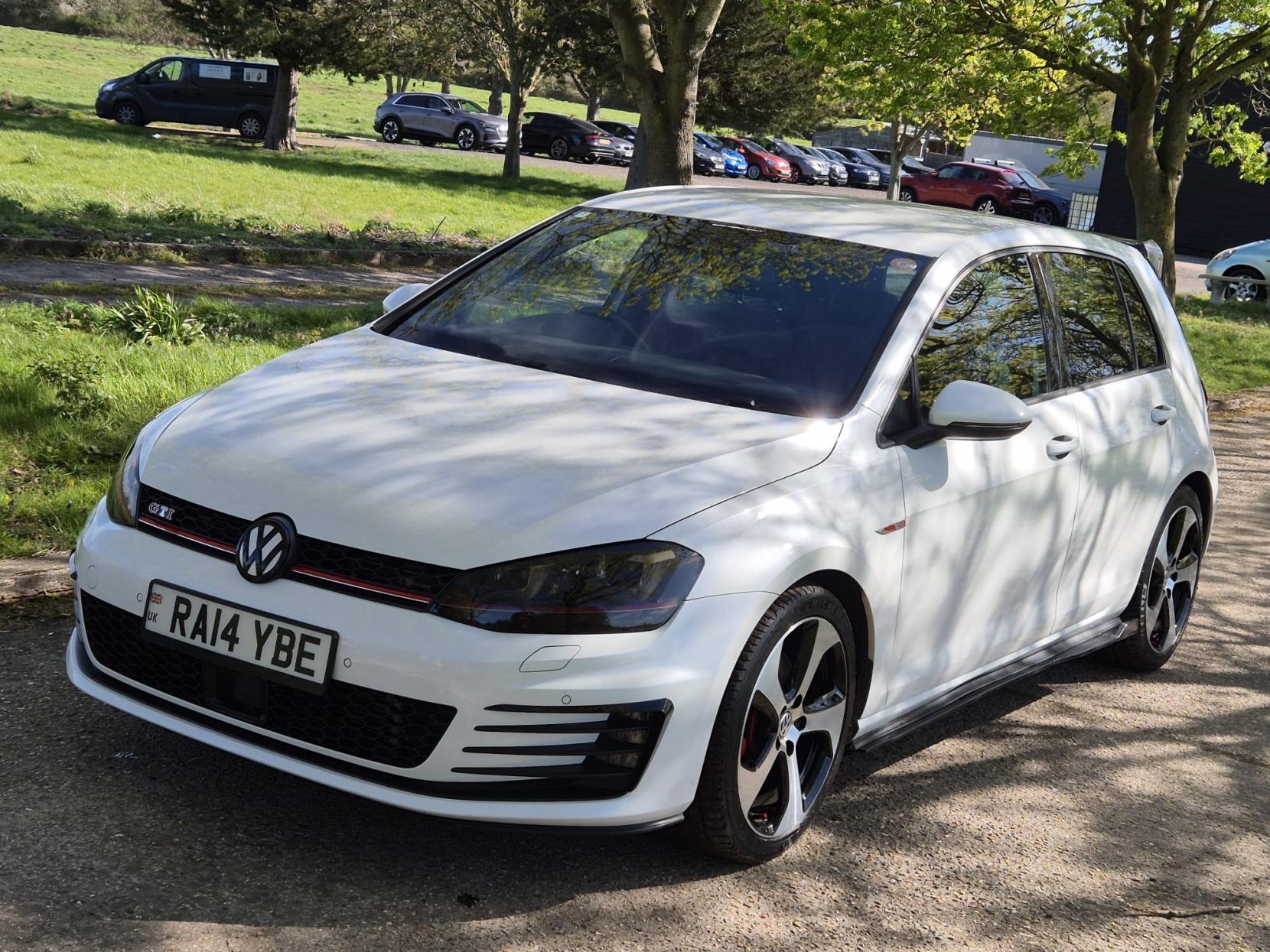 Volkswagen Golf 2.0 TSI BlueMotion Tech GTI Hatchback 3dr Petrol DSG Euro 6 (s/s) (220 ps)