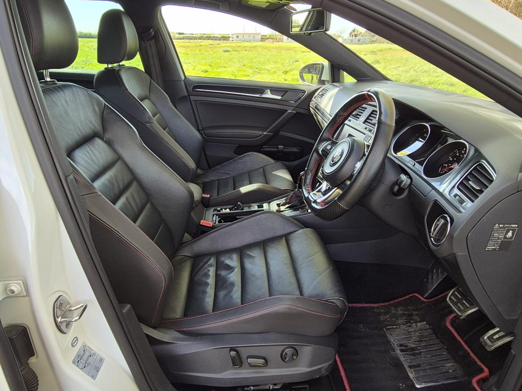 Volkswagen Golf 2.0 TSI BlueMotion Tech GTI Hatchback 3dr Petrol DSG Euro 6 (s/s) (220 ps)