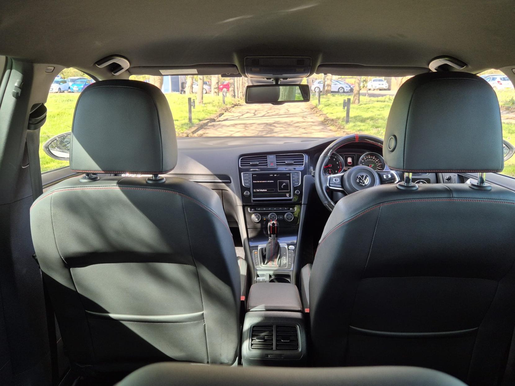 Volkswagen Golf 2.0 TSI BlueMotion Tech GTI Hatchback 3dr Petrol DSG Euro 6 (s/s) (220 ps)