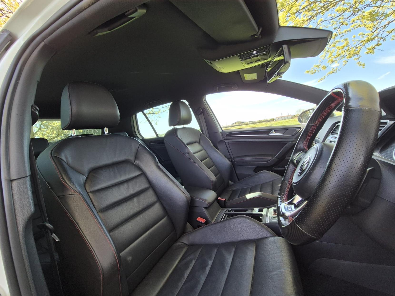 Volkswagen Golf 2.0 TSI BlueMotion Tech GTI Hatchback 3dr Petrol DSG Euro 6 (s/s) (220 ps)