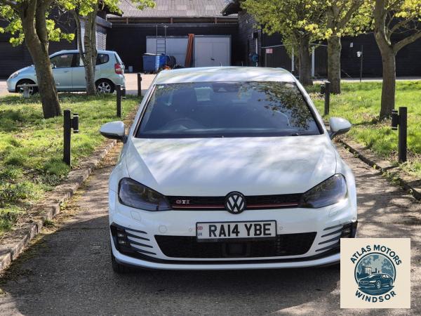 Volkswagen Golf 2.0 TSI BlueMotion Tech GTI Hatchback 3dr Petrol DSG Euro 6 (s/s) (220 ps)
