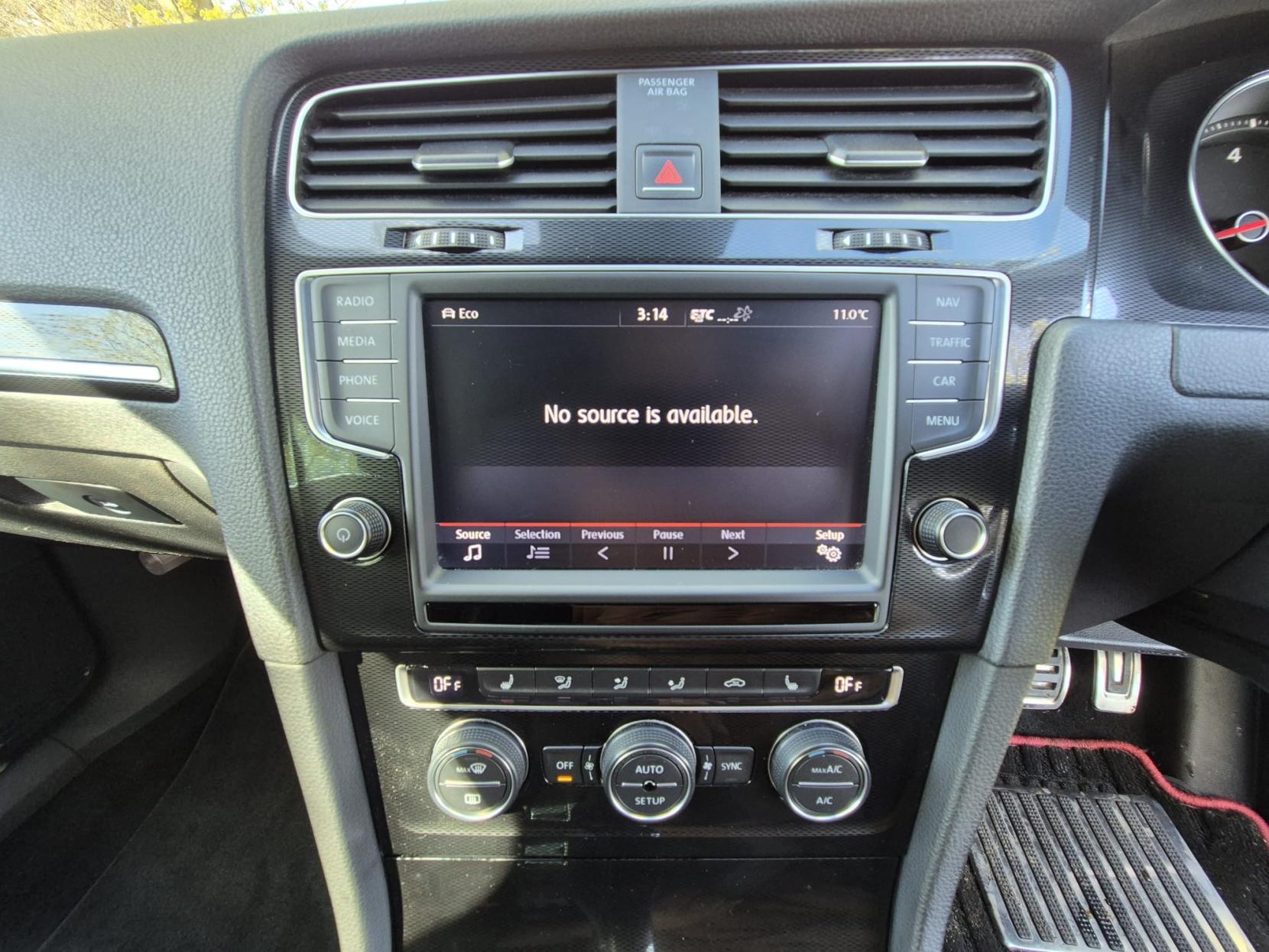 Volkswagen Golf 2.0 TSI BlueMotion Tech GTI Hatchback 3dr Petrol DSG Euro 6 (s/s) (220 ps)