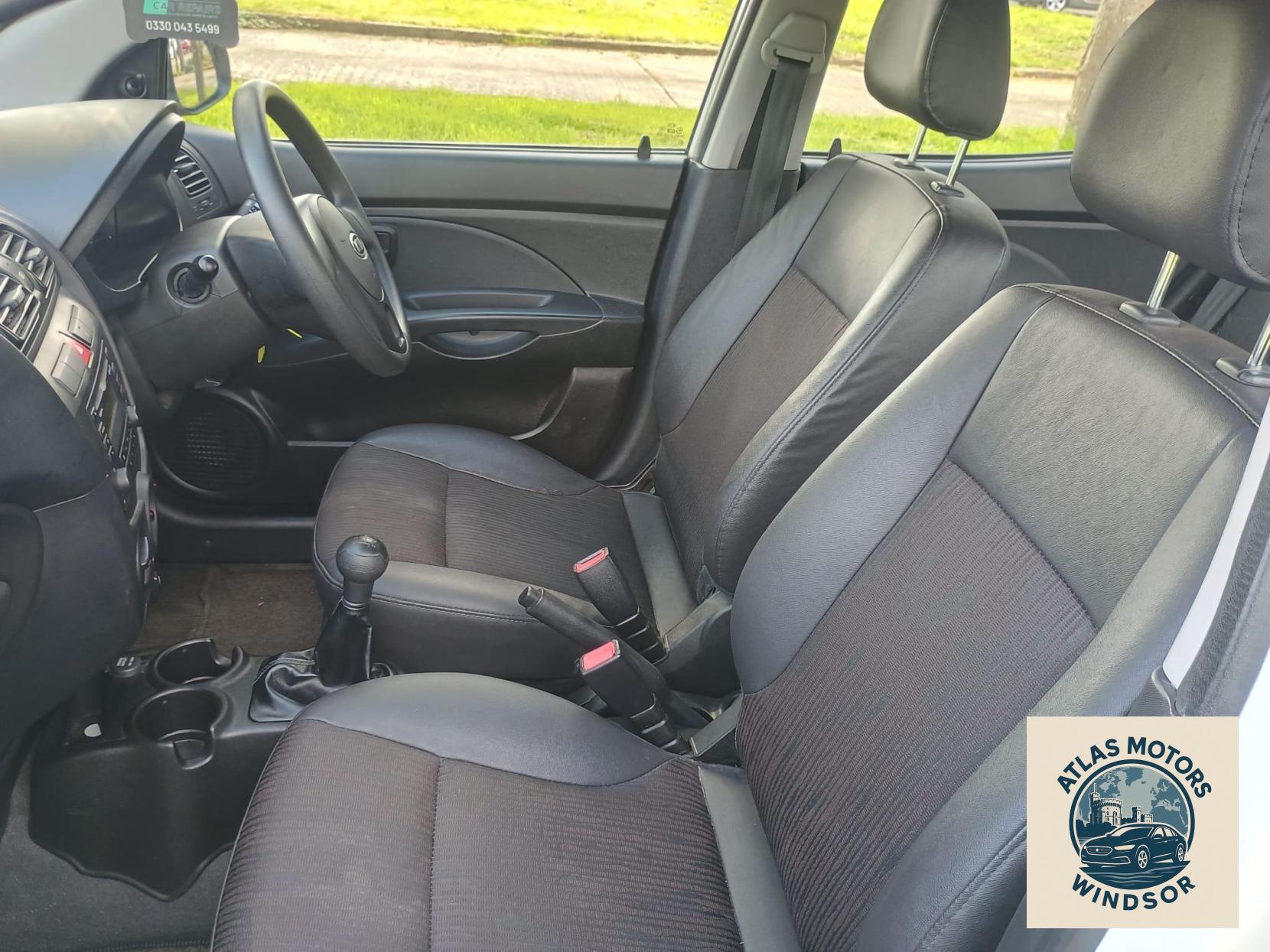 Kia Picanto 1.0 1 5dr