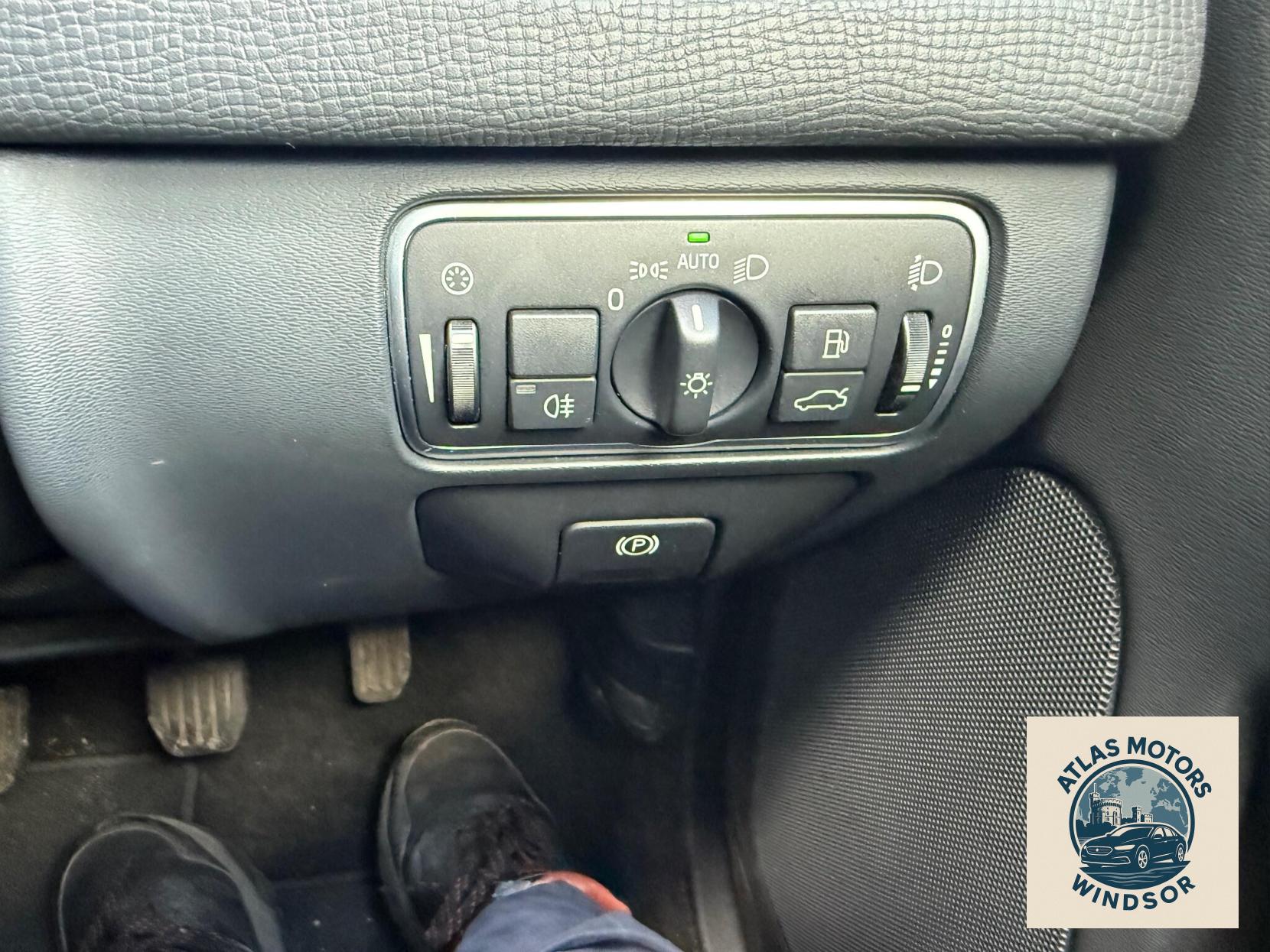 Volvo XC60 2.0 D4 SE SUV 5dr Diesel Manual Euro 6 (s/s) (190 ps)