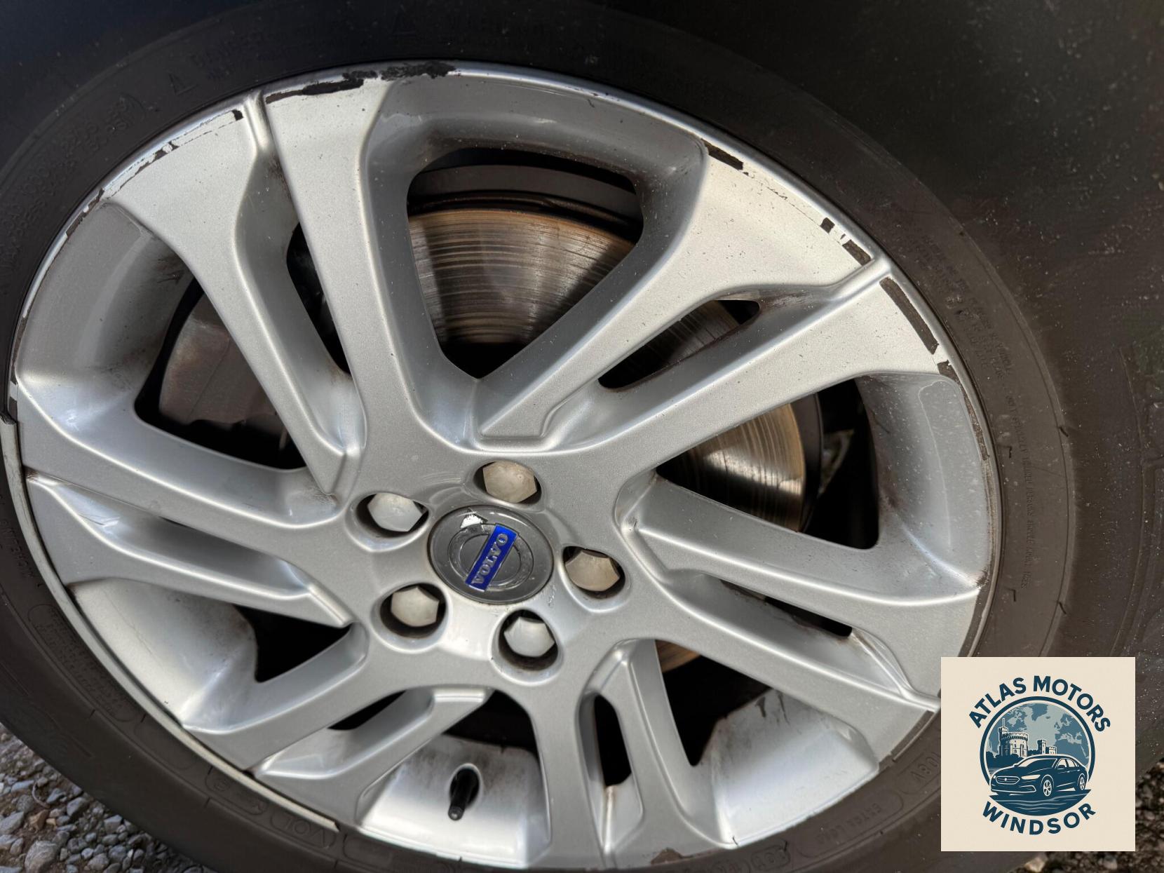 Volvo XC60 2.0 D4 SE SUV 5dr Diesel Manual Euro 6 (s/s) (190 ps)