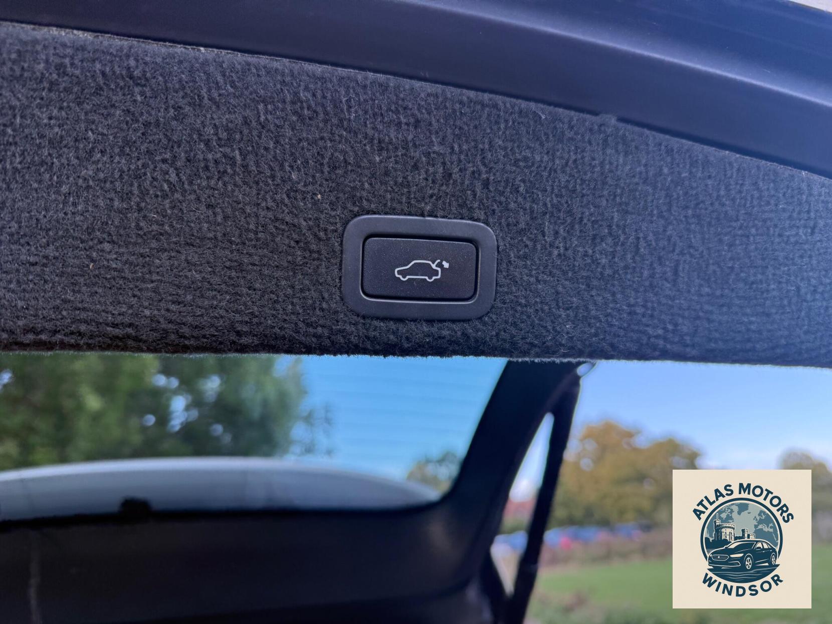 Volvo XC60 2.0 D4 SE SUV 5dr Diesel Manual Euro 6 (s/s) (190 ps)