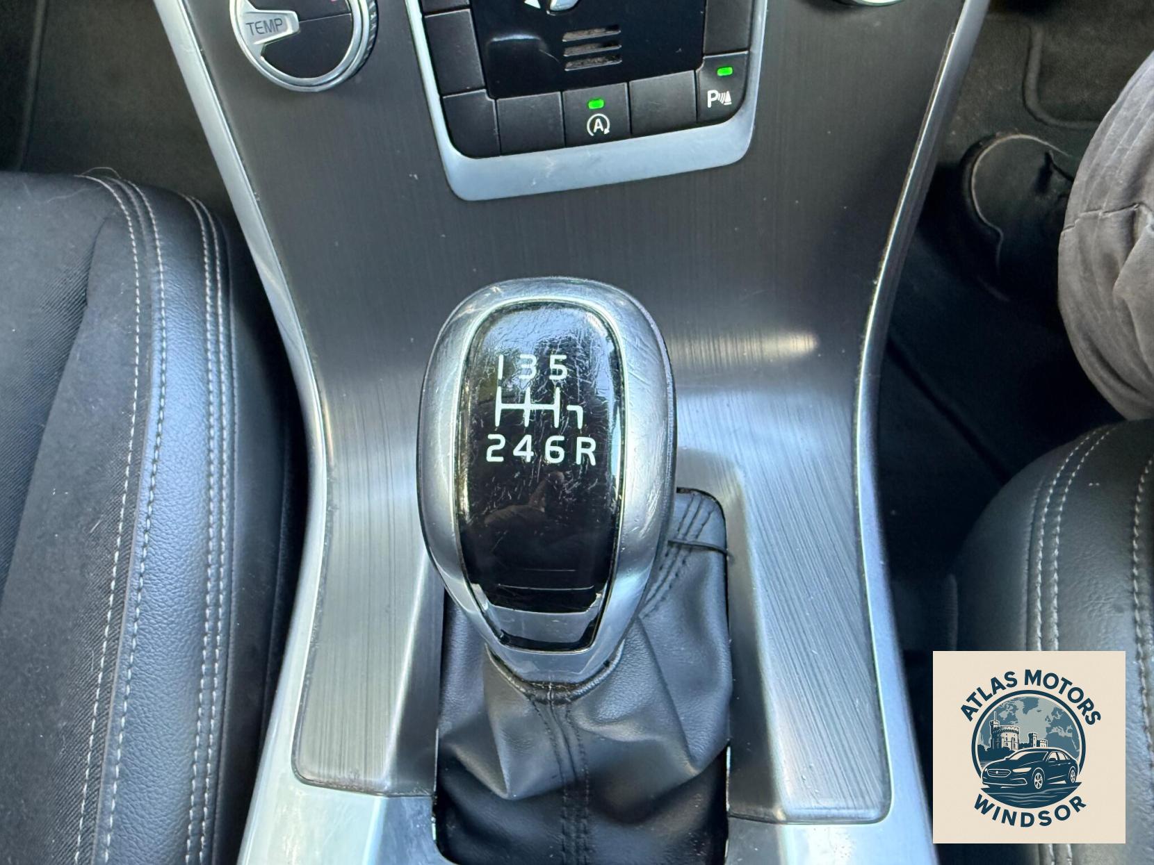 Volvo XC60 2.0 D4 SE SUV 5dr Diesel Manual Euro 6 (s/s) (190 ps)