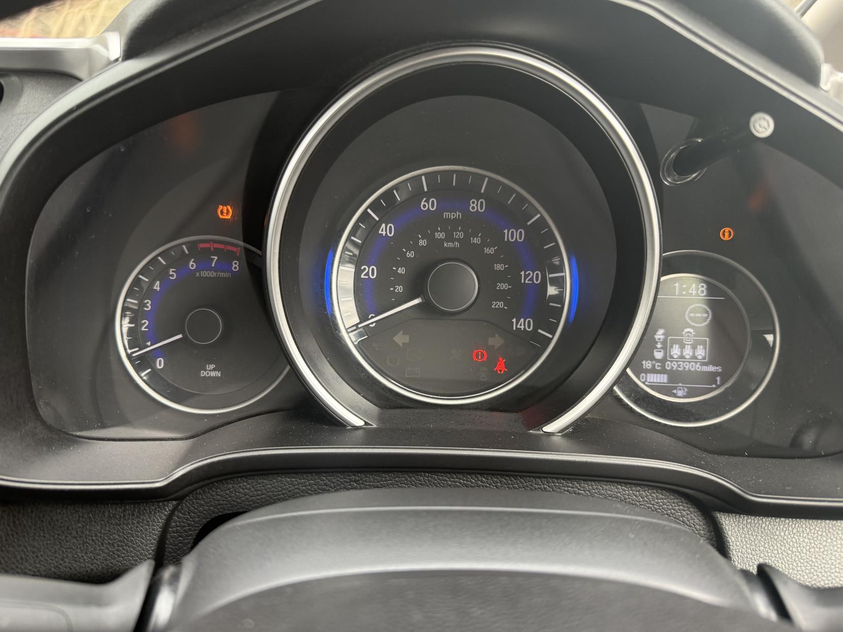 Honda Jazz 1.3 i-VTEC SE Hatchback 5dr Petrol Manual Euro 6 (s/s) (102 ps)