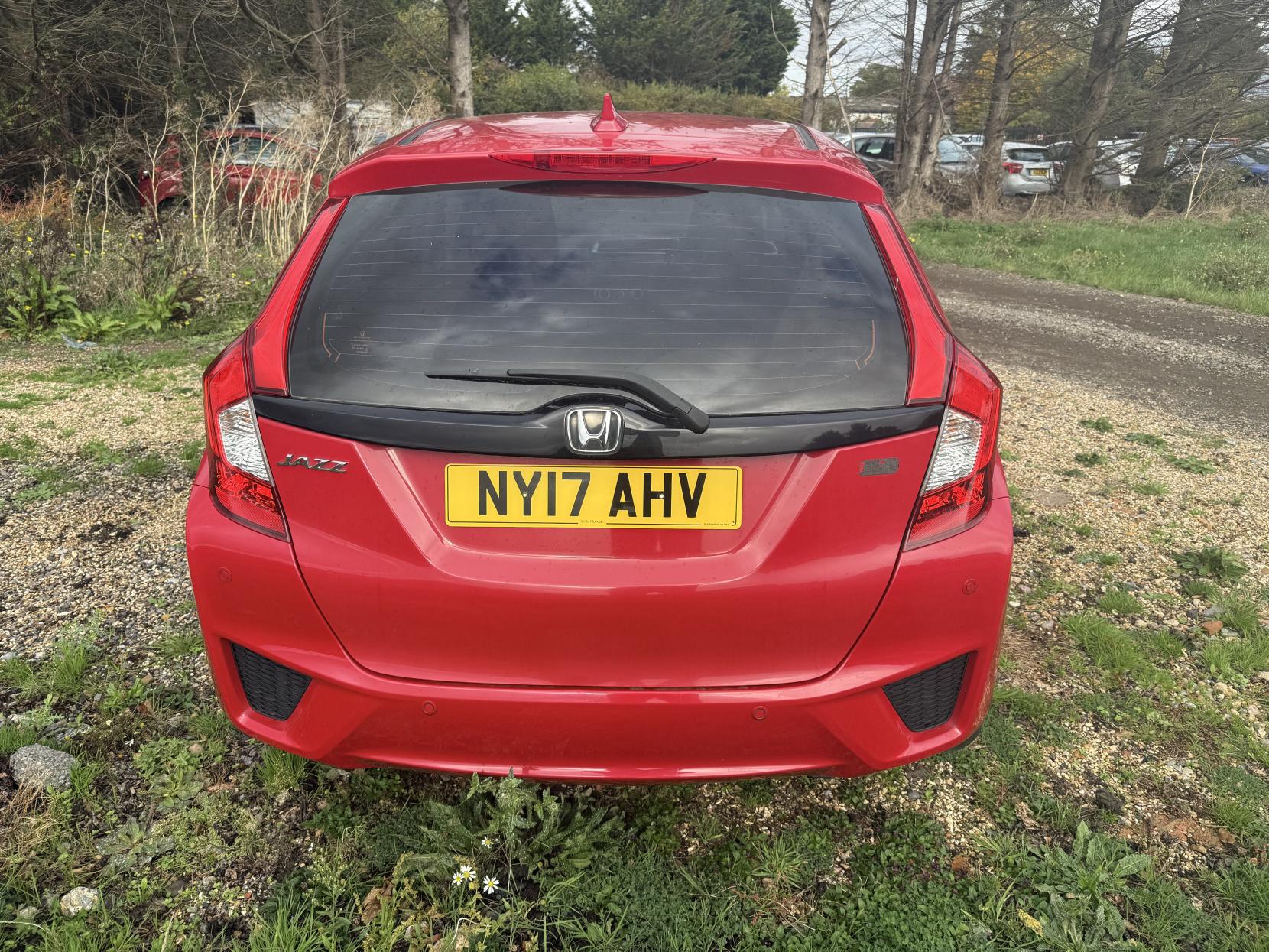 Honda Jazz 1.3 i-VTEC SE Hatchback 5dr Petrol Manual Euro 6 (s/s) (102 ps)