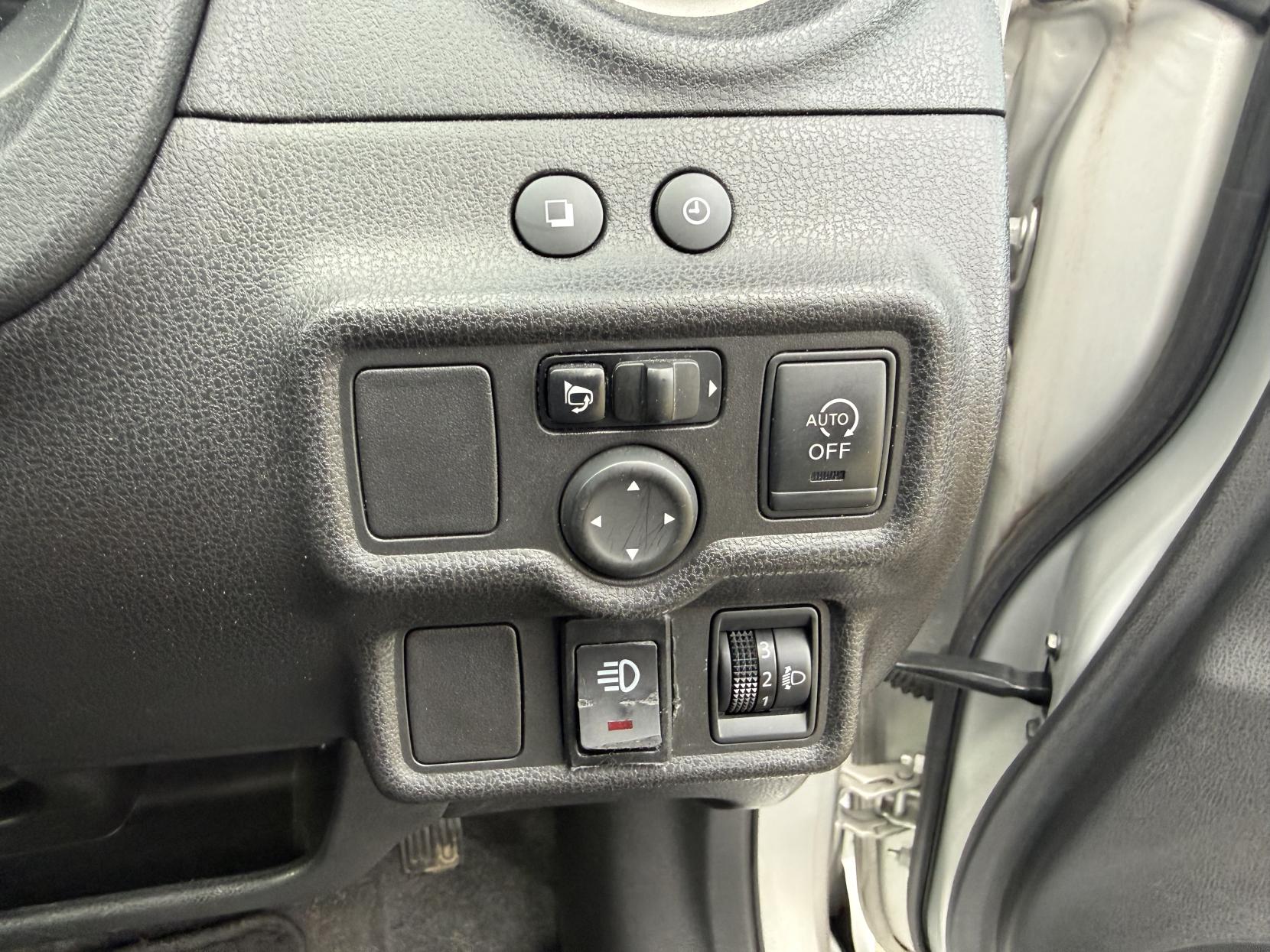 Nissan Note n-tec Hatchback (2012 - 2018)