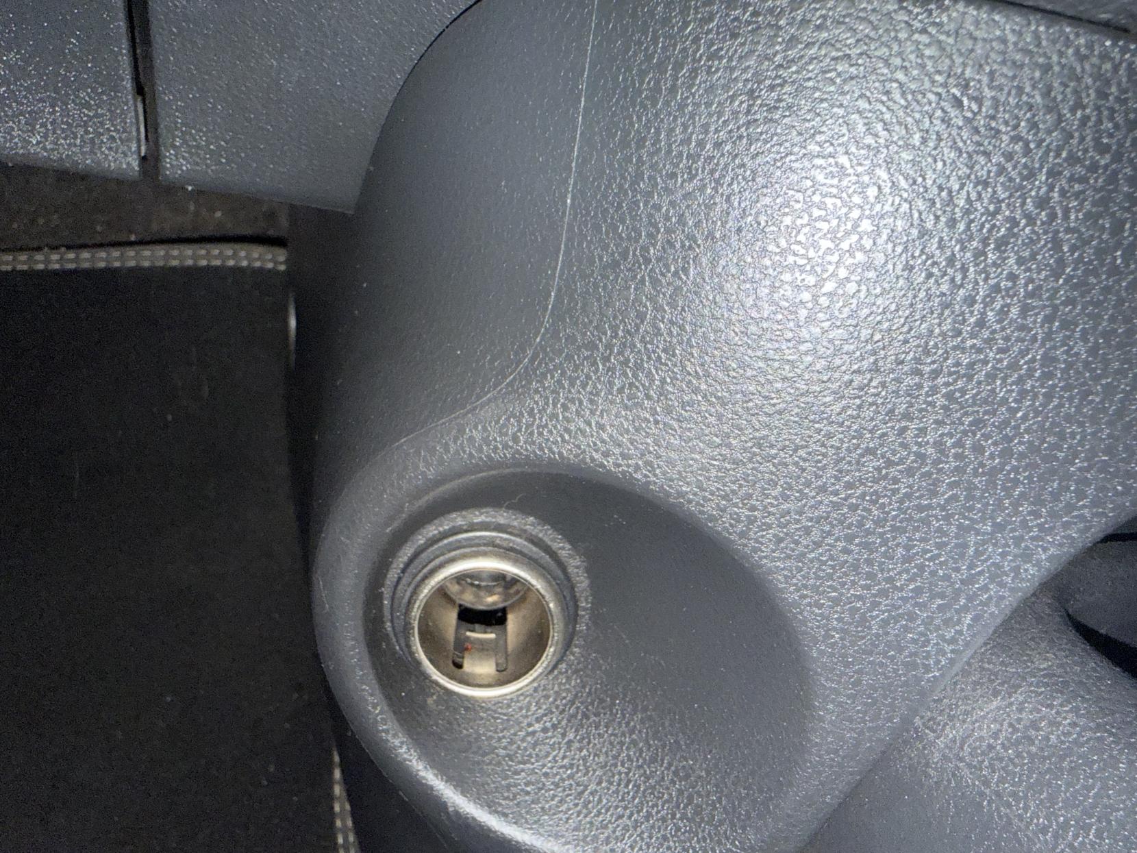 Nissan Micra 1.2 Visia Hatchback 5dr Petrol Manual Euro 5 (80 ps)