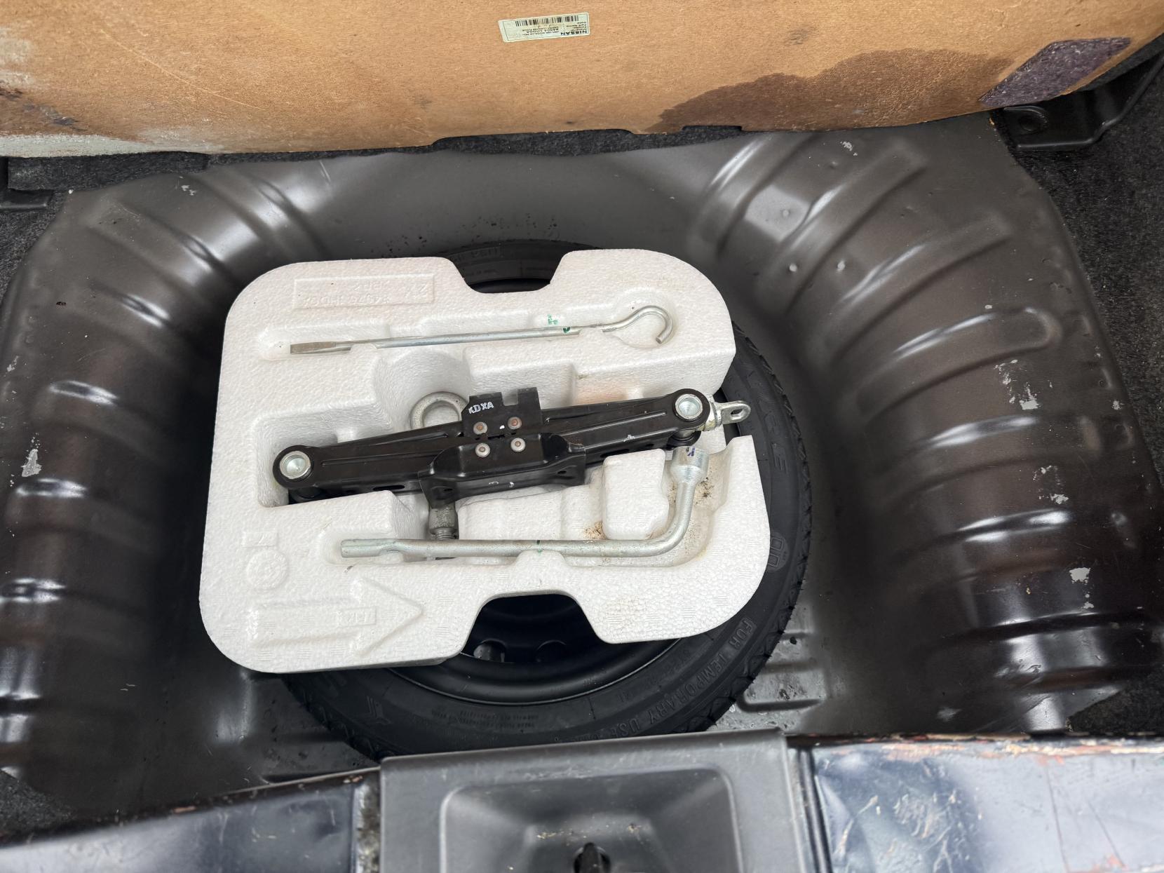 Nissan Micra 1.2 Visia Hatchback 5dr Petrol Manual Euro 5 (80 ps)