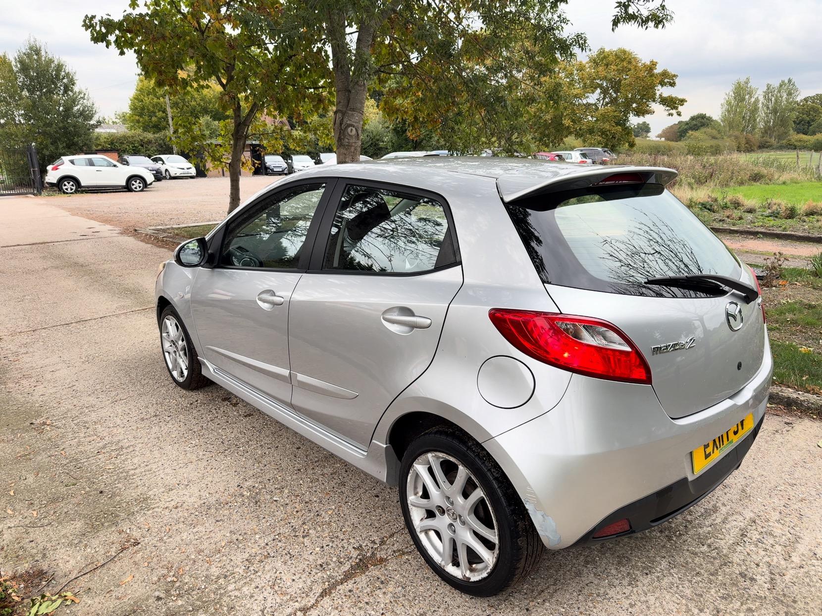 Mazda Mazda2 1.5 Sport Hatchback 5dr Petrol Manual Euro 5 (102 ps)