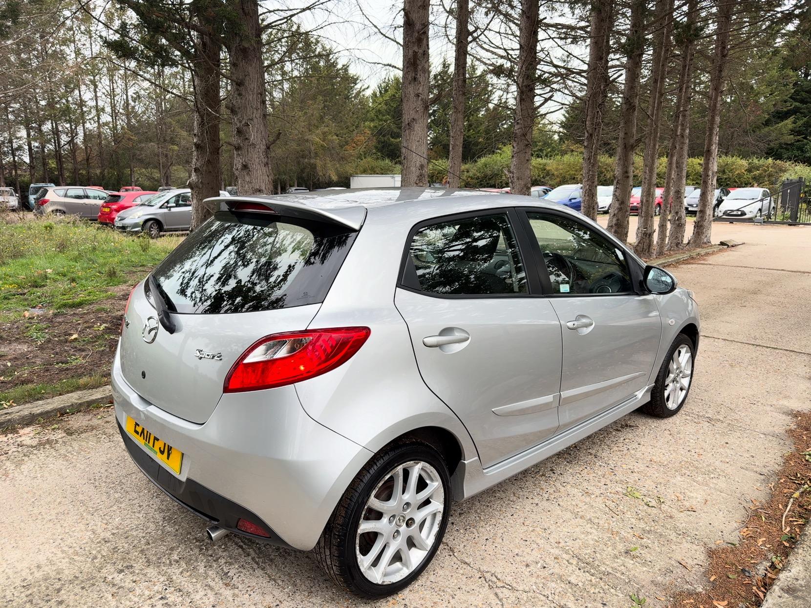 Mazda Mazda2 1.5 Sport Hatchback 5dr Petrol Manual Euro 5 (102 ps)