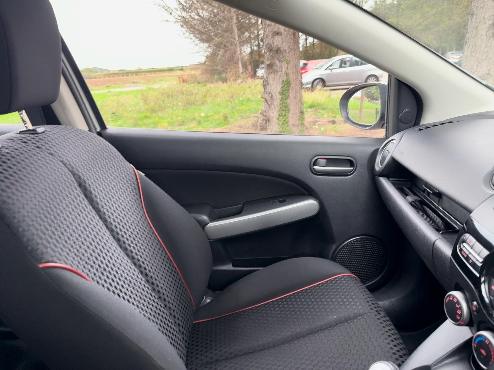 Mazda Mazda2 1.5 Sport Hatchback 5dr Petrol Manual Euro 5 (102 ps)