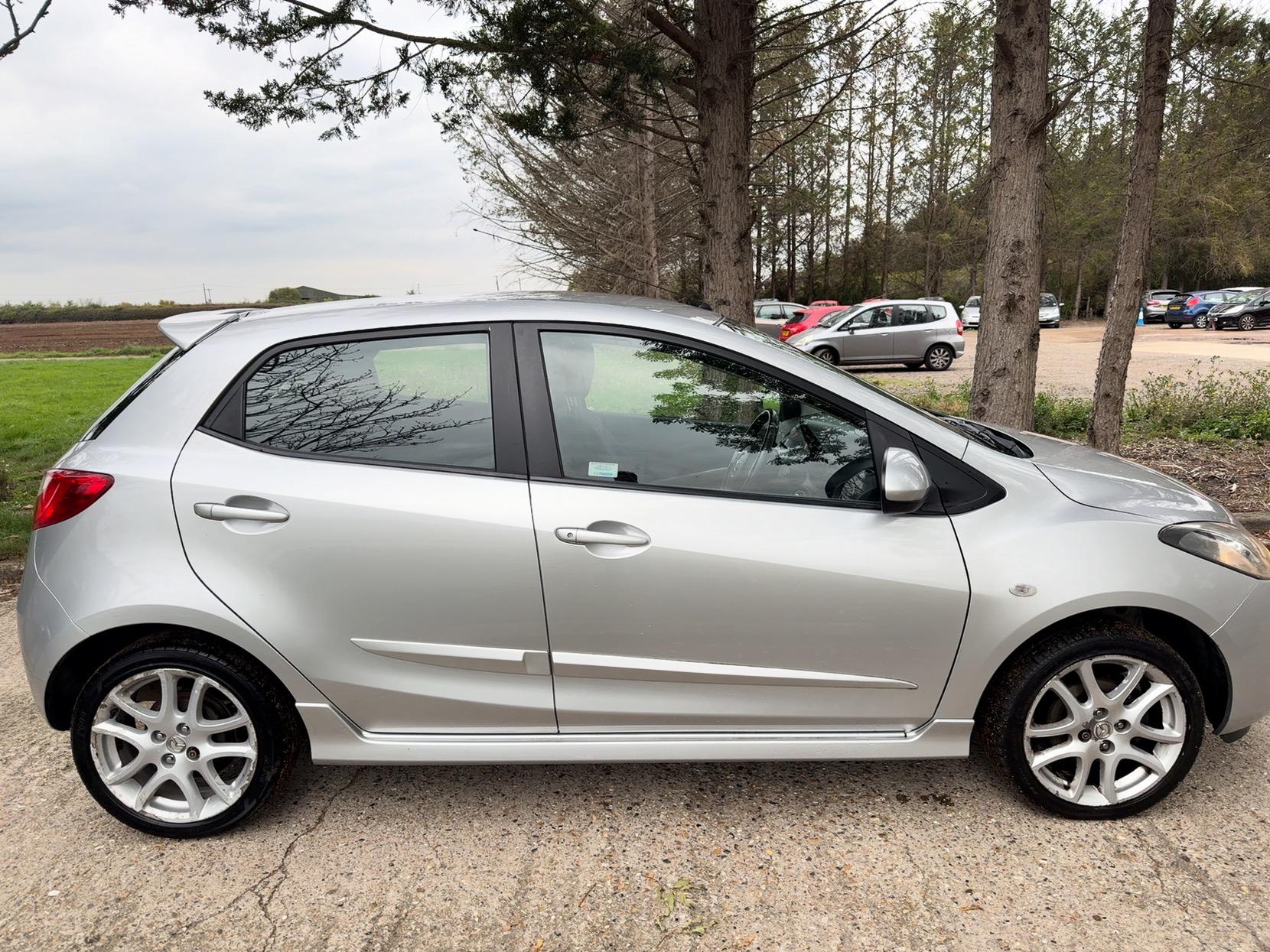 Mazda Mazda2 1.5 Sport Hatchback 5dr Petrol Manual Euro 5 (102 ps)