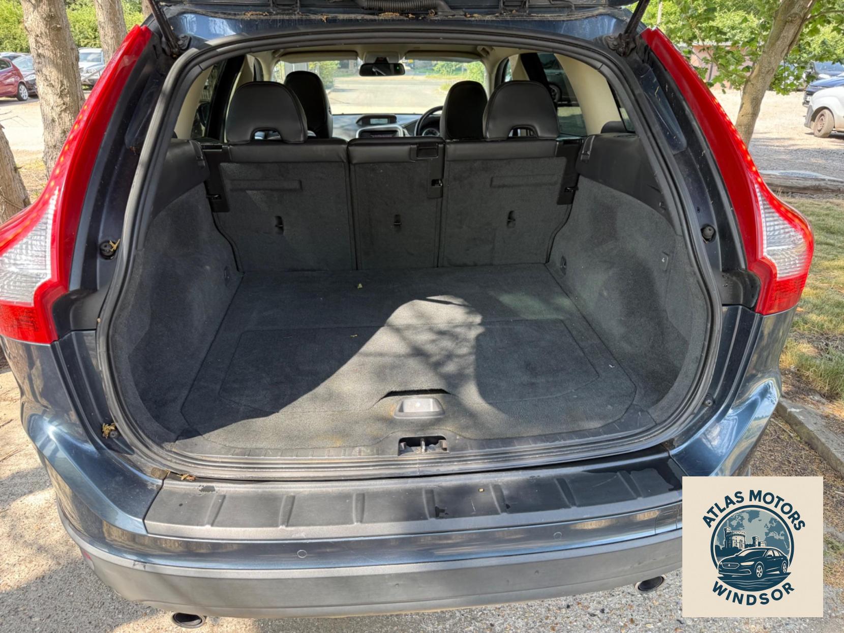 Volvo XC60 2.4 D5 SE Lux Geartronic AWD Euro 4 5dr