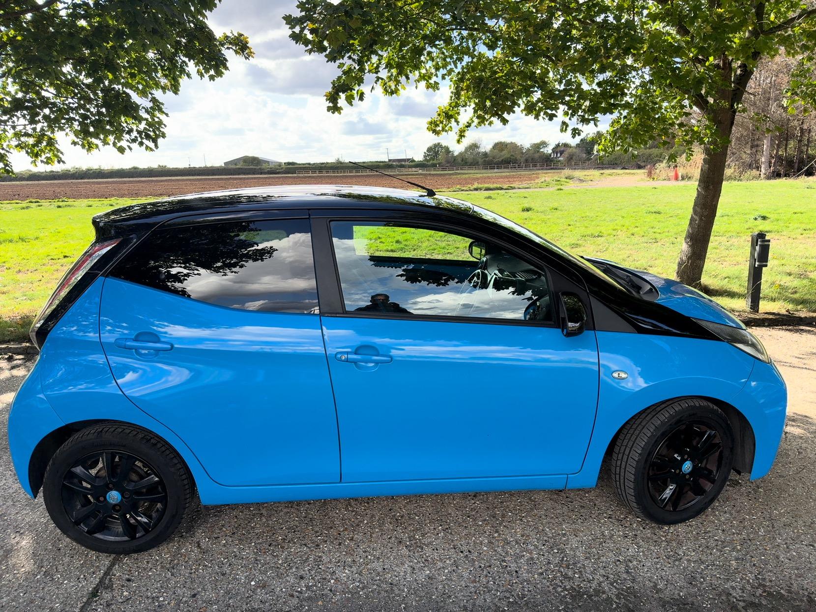 Toyota AYGO 1.0 VVT-i x-cite Hatchback 5dr Petrol Manual Euro 6 (68 ps)